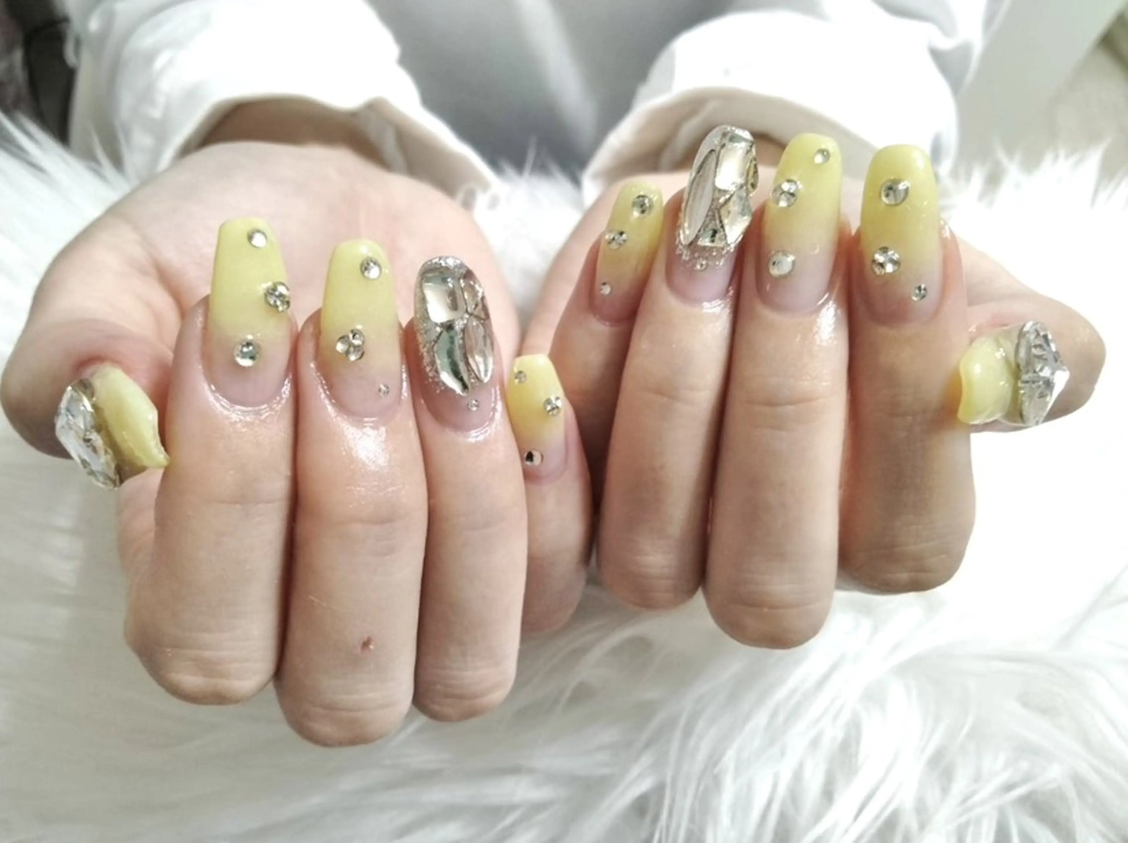 ネイル ジェルネイル グラデーション 持ち込み パラジェル パステルネイル ハンドネイル Beaubie  nailサロンのネイルデザイン