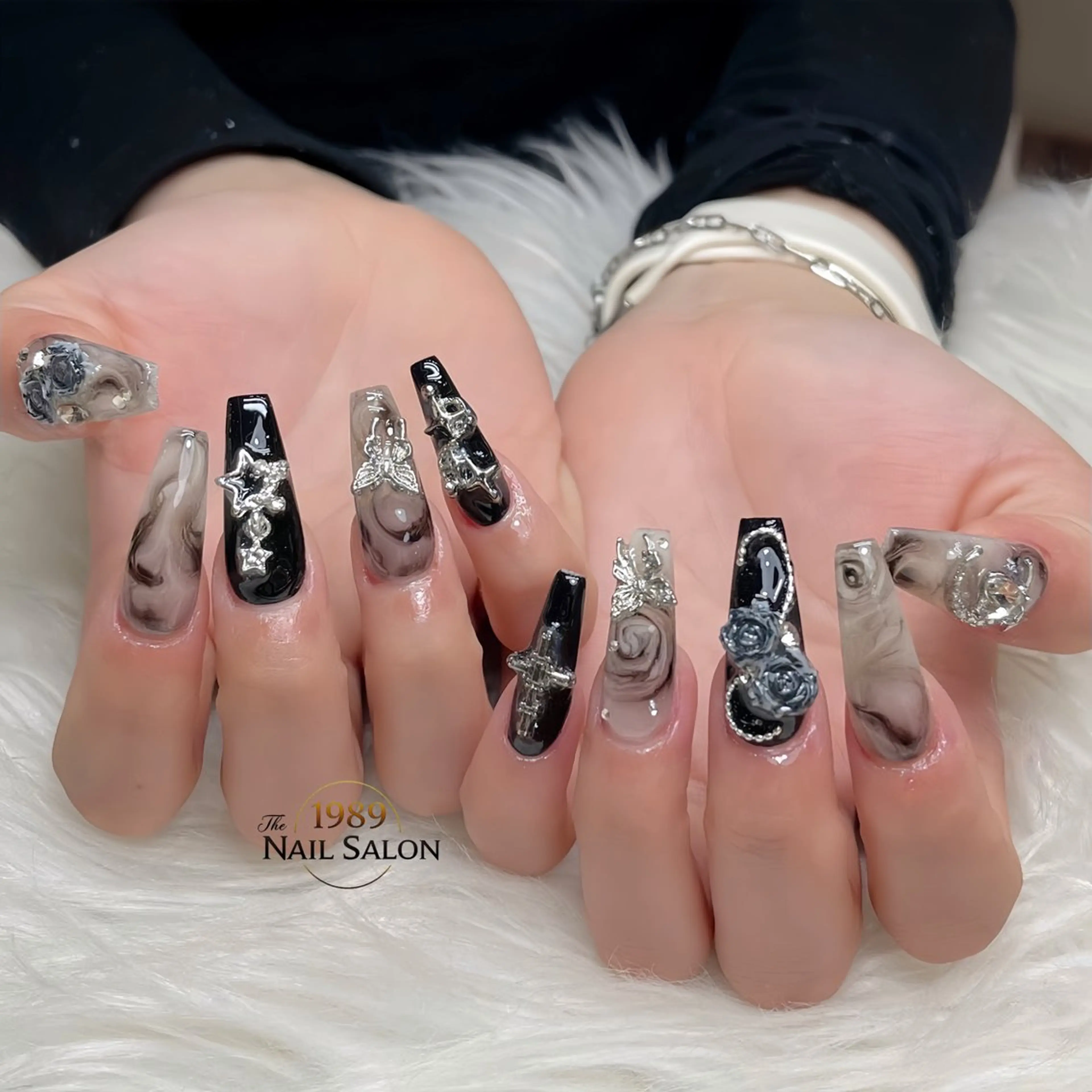 ネイル ハンドネイル The 1989 Nail Salonのネイルデザイン