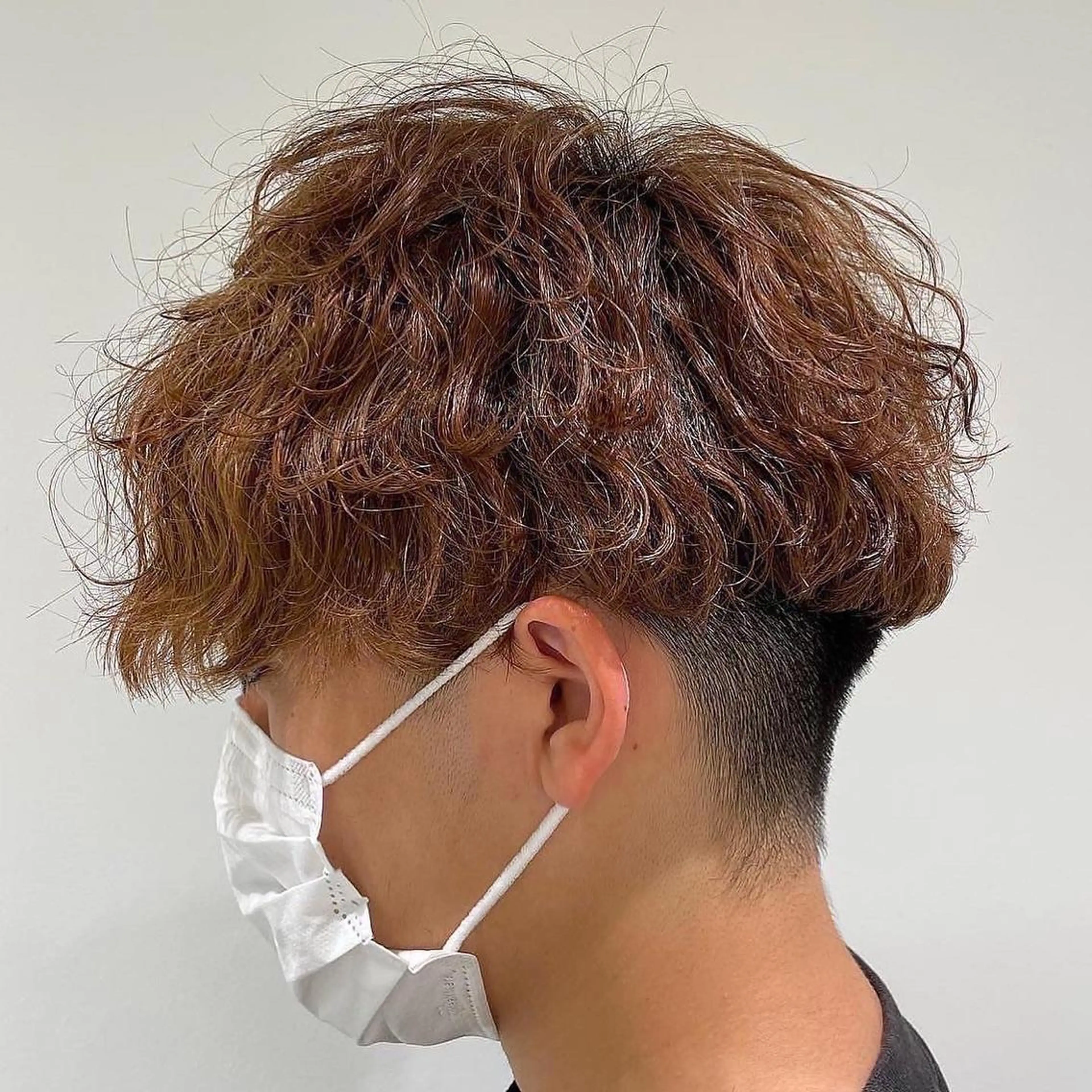 ショート カラー パーマ カット パーマ トリートメント フェザーパーマ職人 🪶ryosukeのヘアスタイル