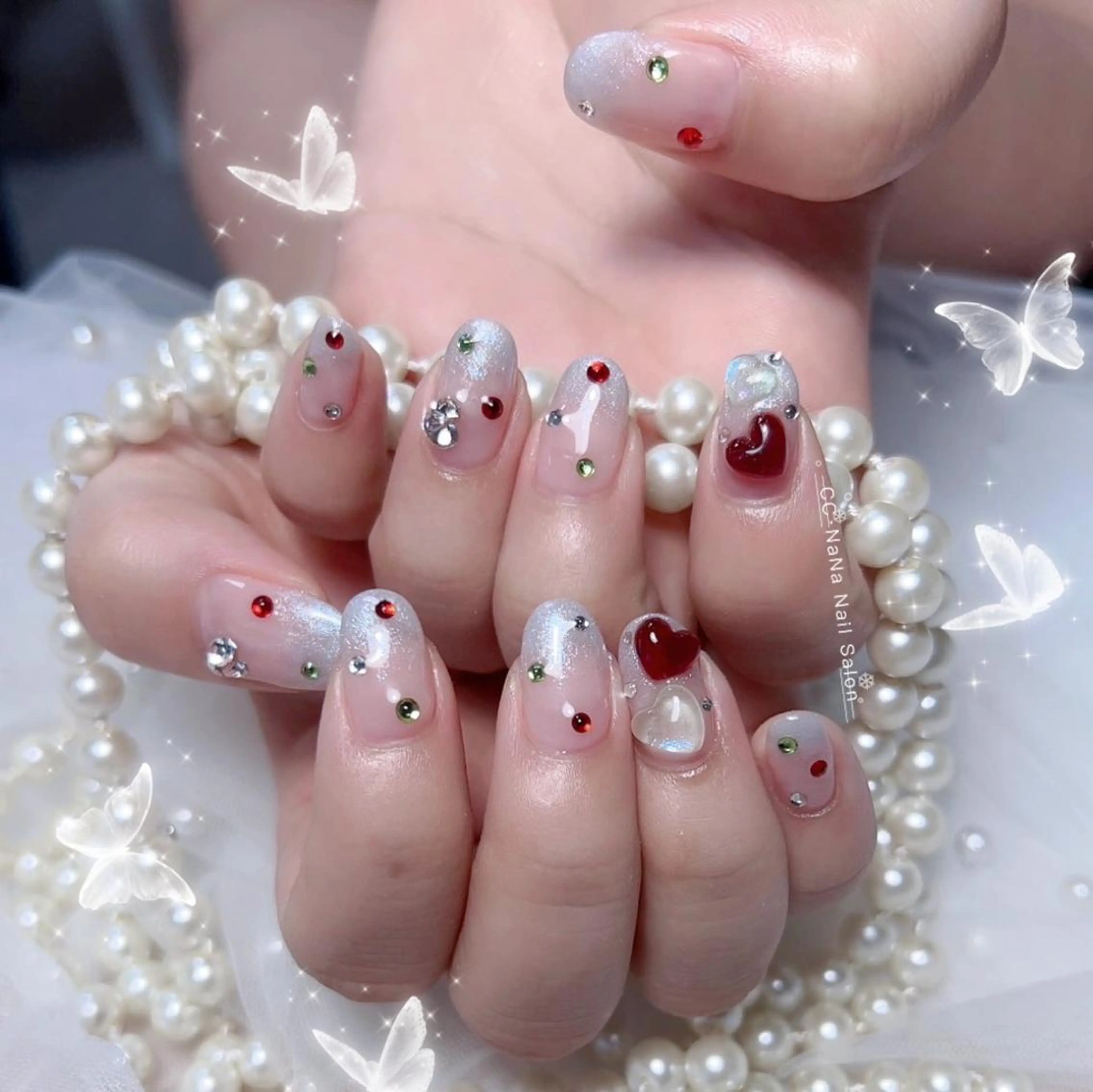 ネイル チークネイル フラッシュネイル ジェルネイル ハート キラキラネイル ハンドネイル 💎CC・NaNa 韓国風ネイル🌙Cのネイルデザイン