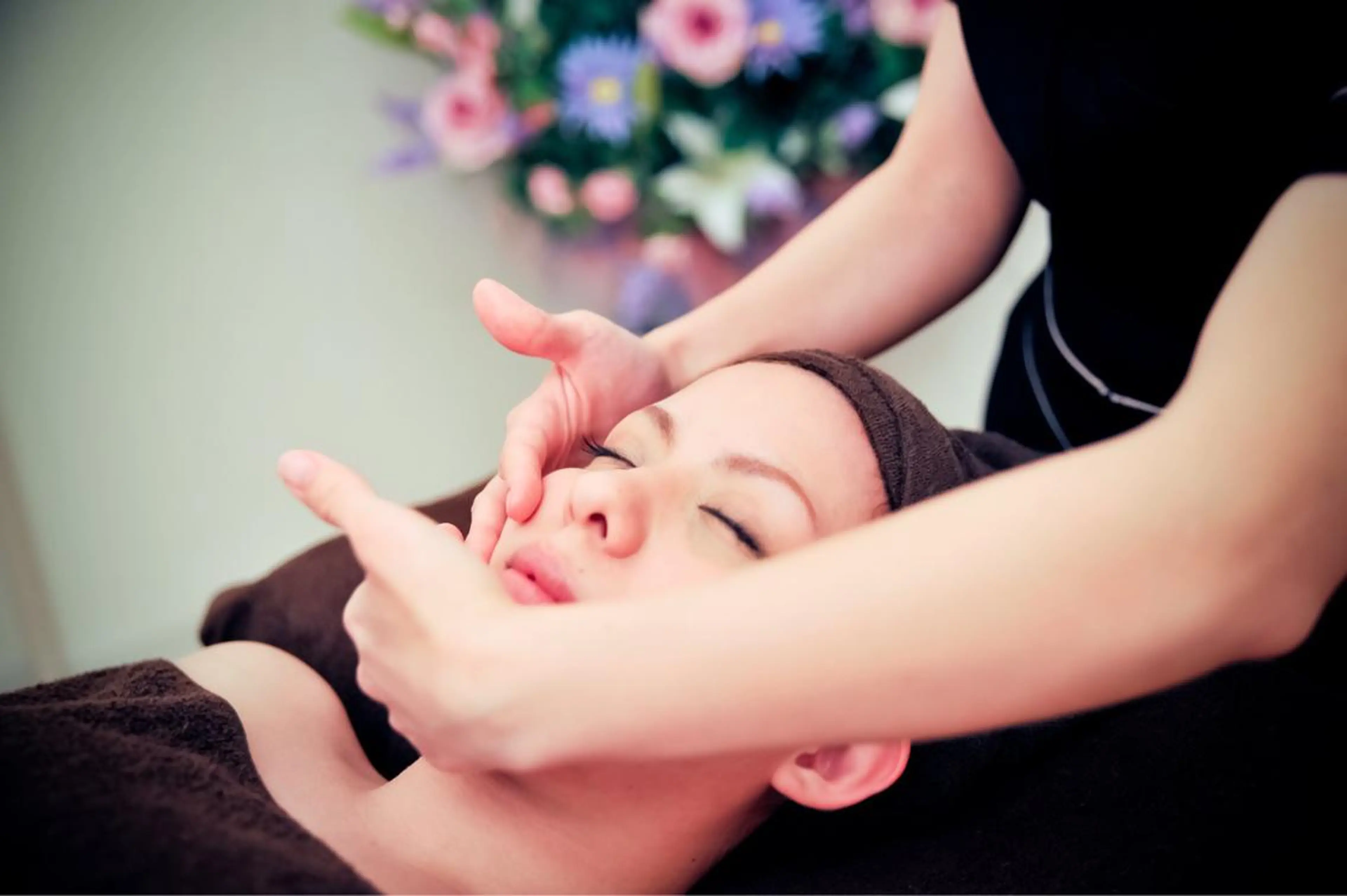 伊佐 くららのエステ・リラクイメージ