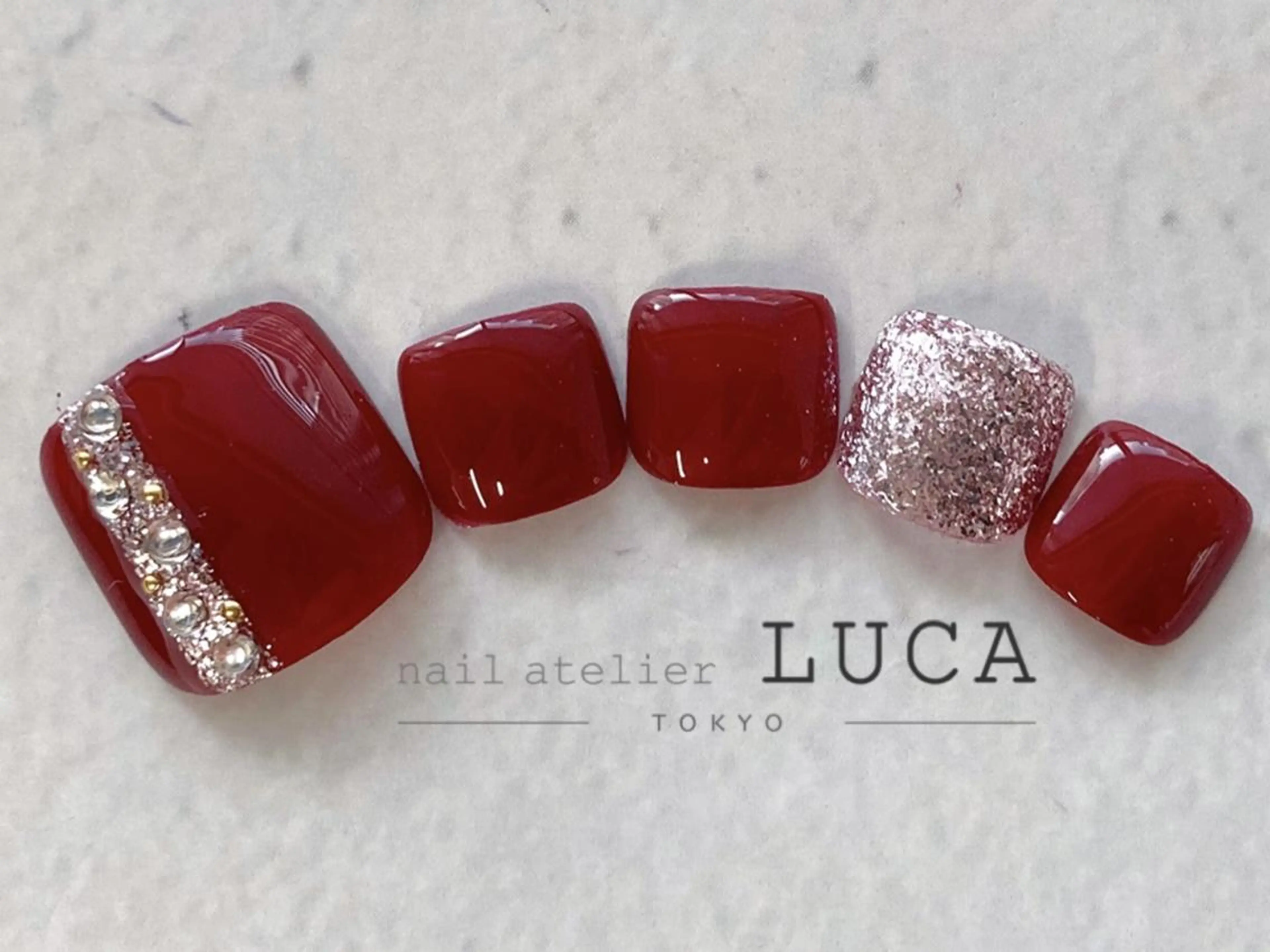 ネイル フレンチネイル ジェルネイル パラジェル シンプルネイル ネイルアトリエルカ スタッフのネイルデザイン