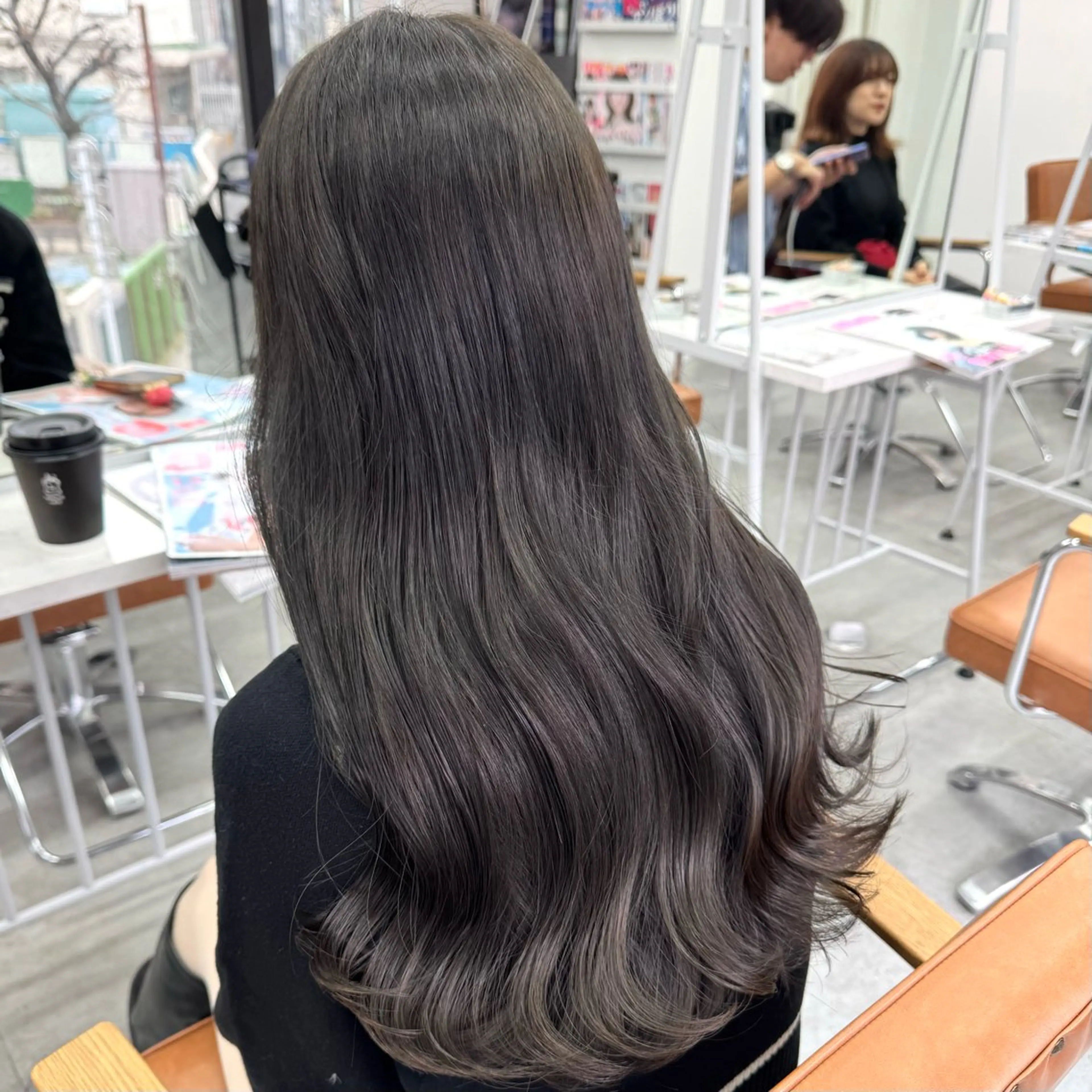 ロング カラー ヘアアレンジ ヘアカラー ブリーチなしカラー /新百合ヶ丘/安形翔のヘアスタイル