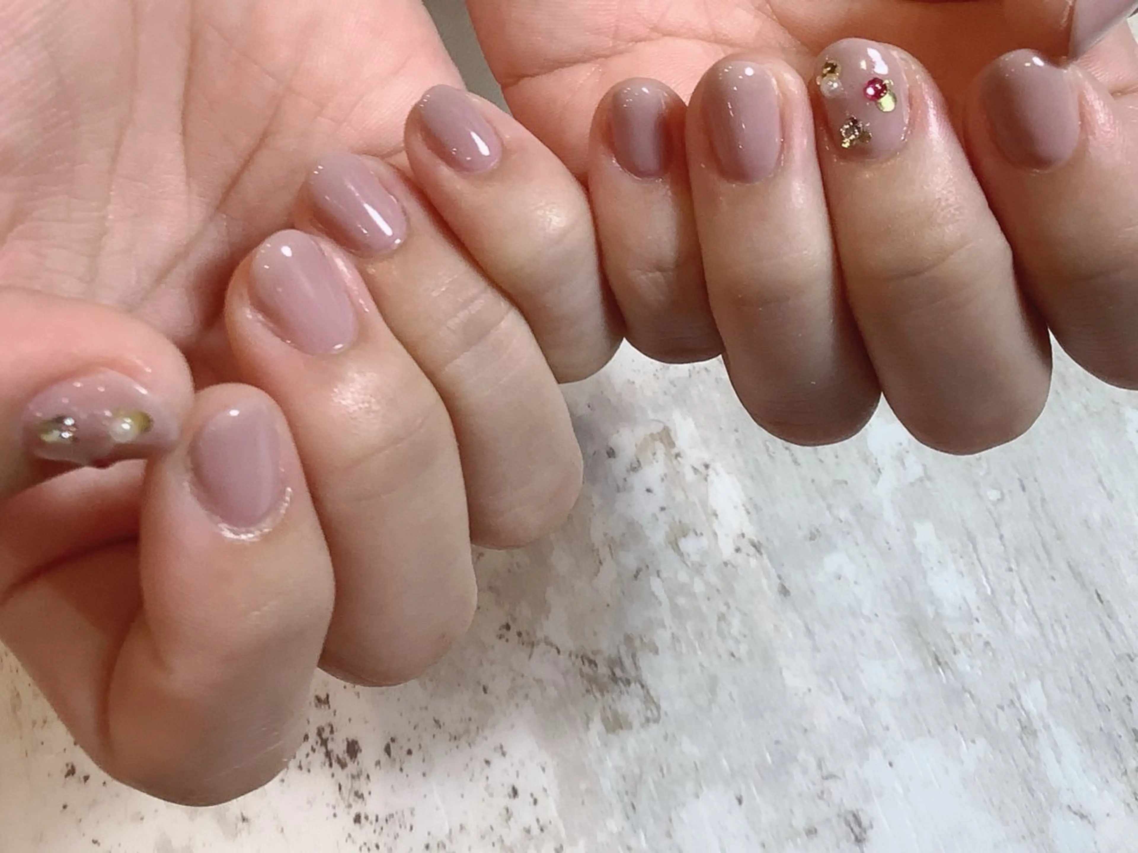 ネイル iiso所属・iiso nailのネイルデザイン