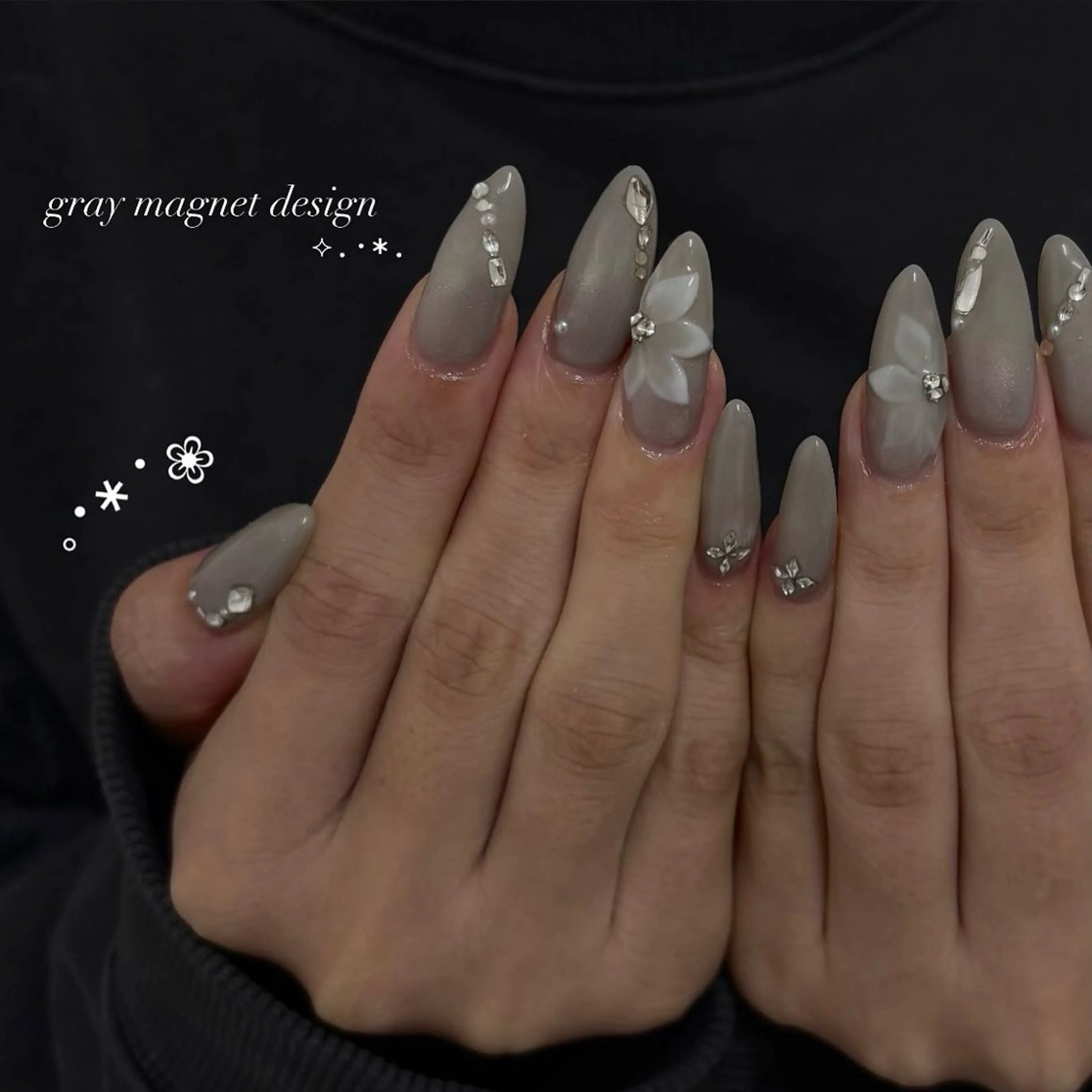 ネイル Sii nail 🤍SAKIのネイルデザイン