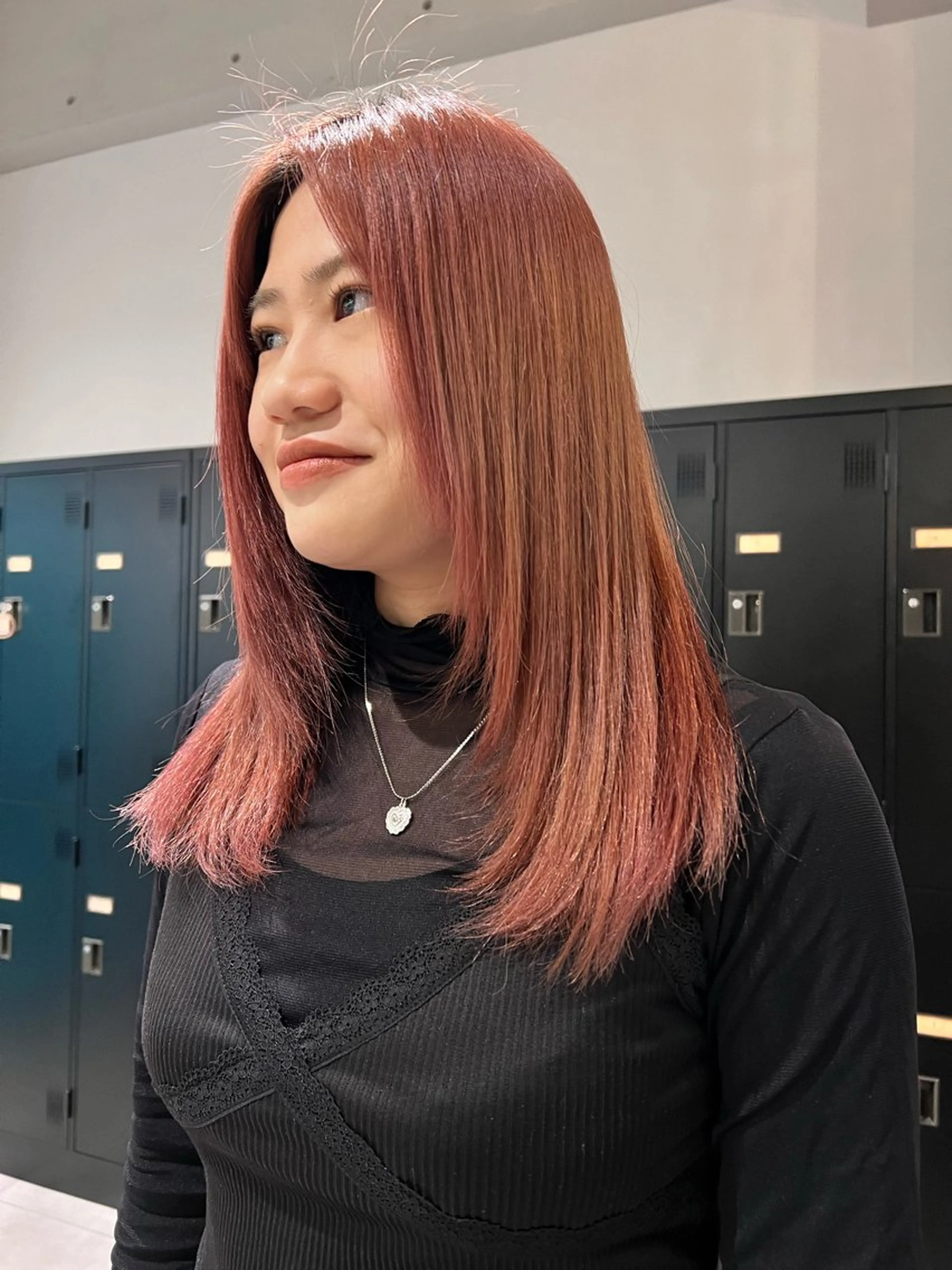 セミロング カラー 顔まわりレイヤー レイヤーカット 🌞レイヤー×カラー 前川那津美🌞のヘアスタイル