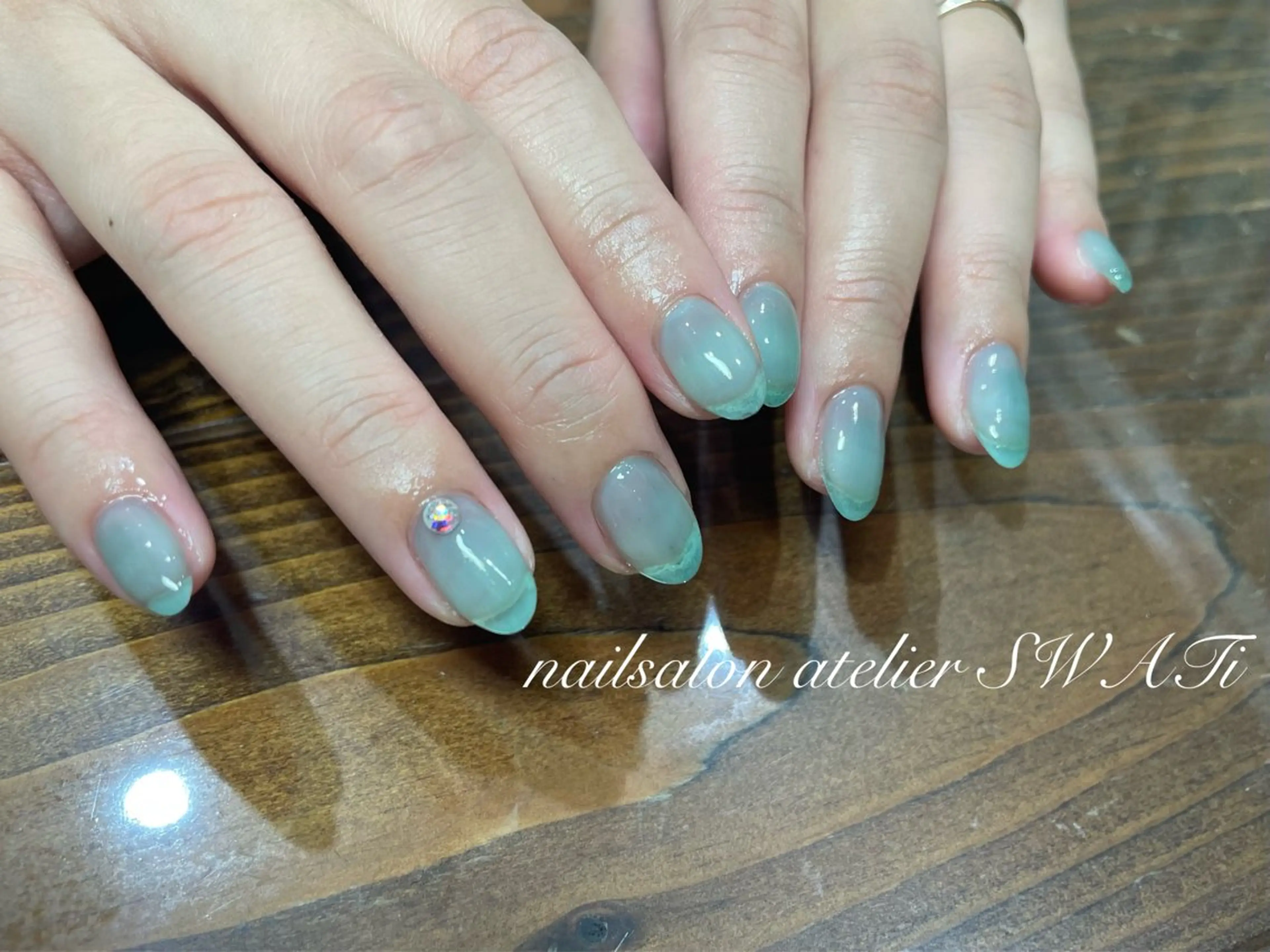 ネイル ハンドネイル ヘアーサロン大野所属・nailsalon SWATiのネイルデザイン