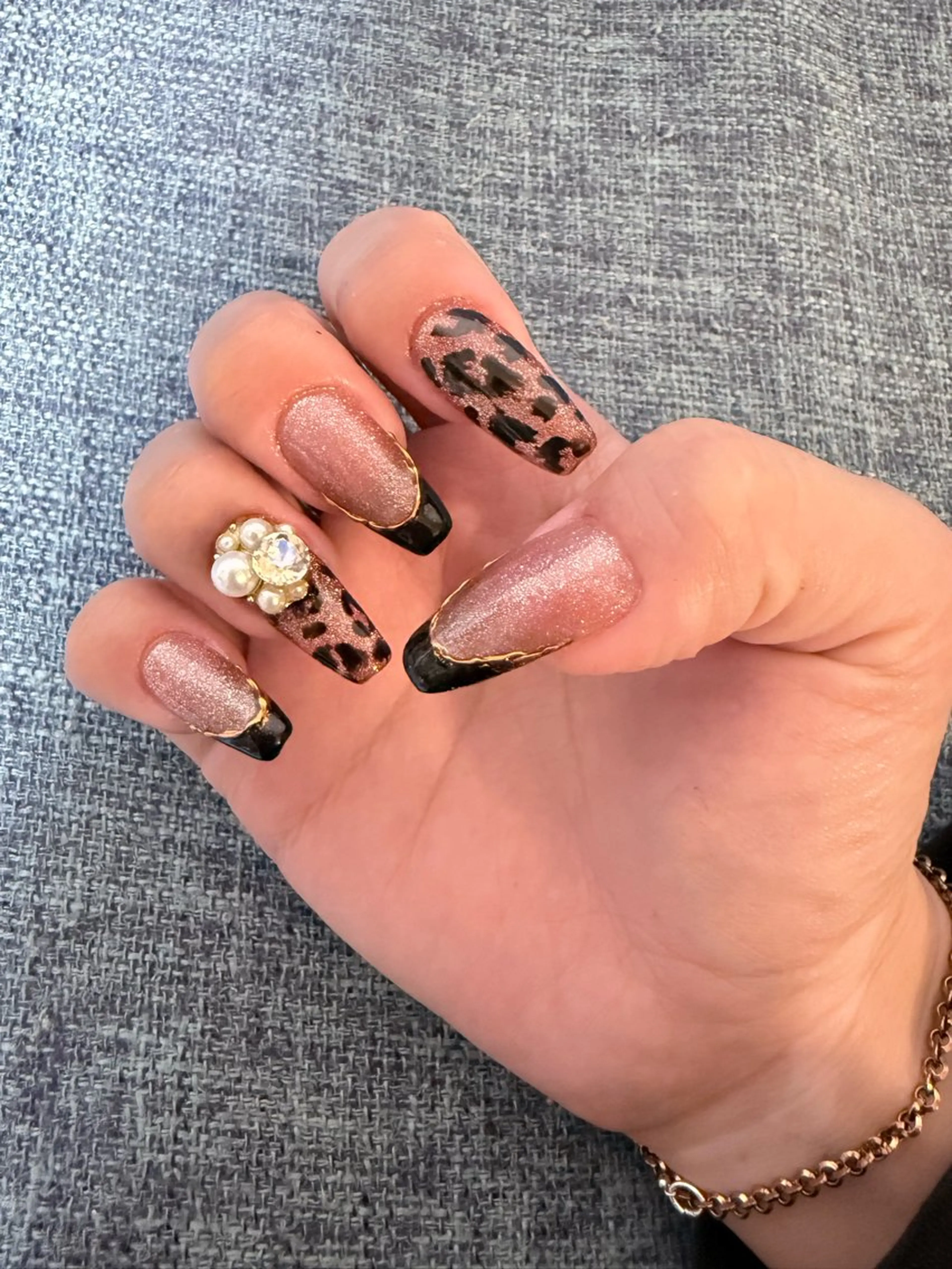 ネイル アニマル柄 Malo nailのネイルデザイン