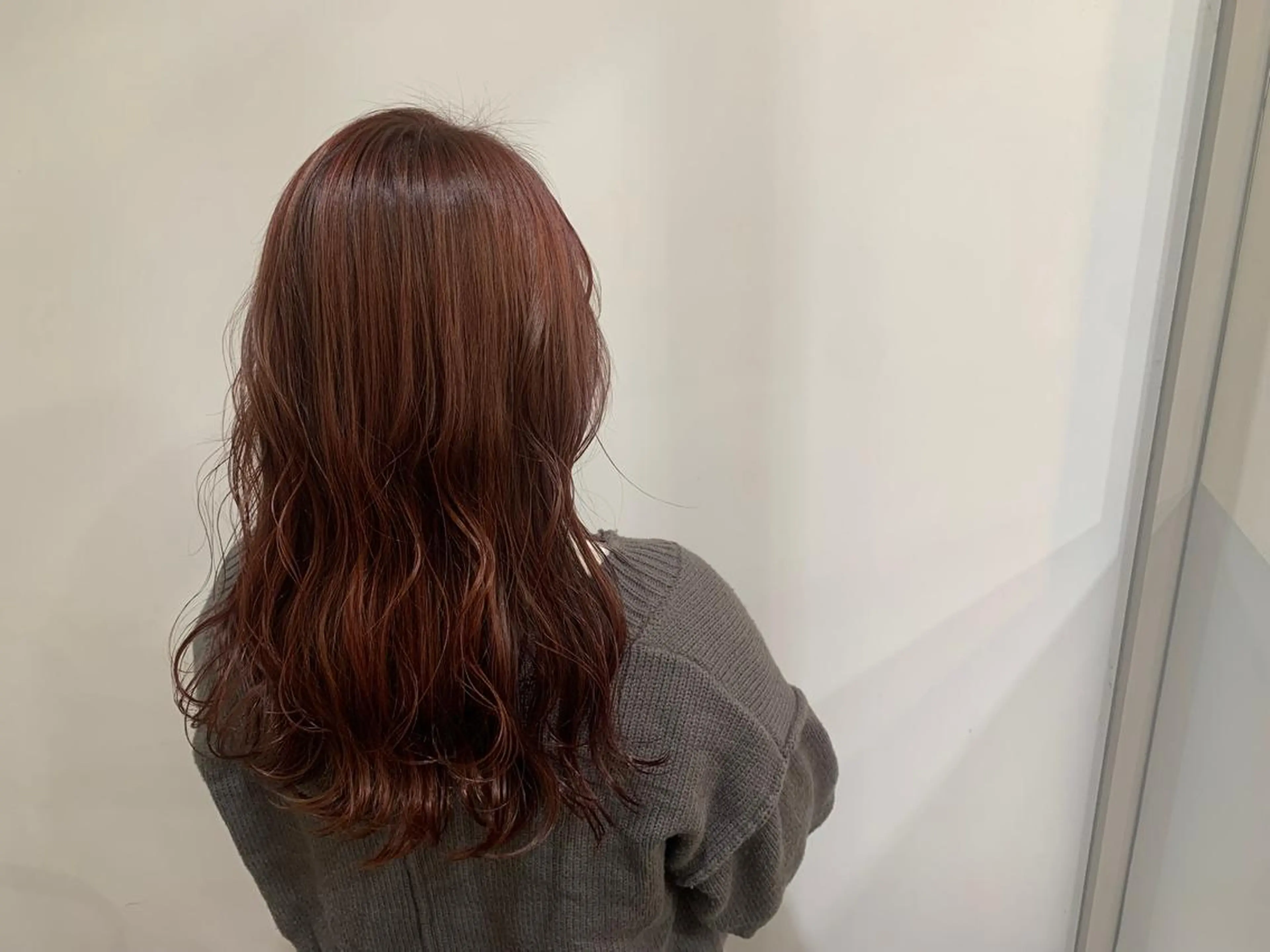 ロング カラー カット ヘアカラー あべ ゆうかのヘアスタイル