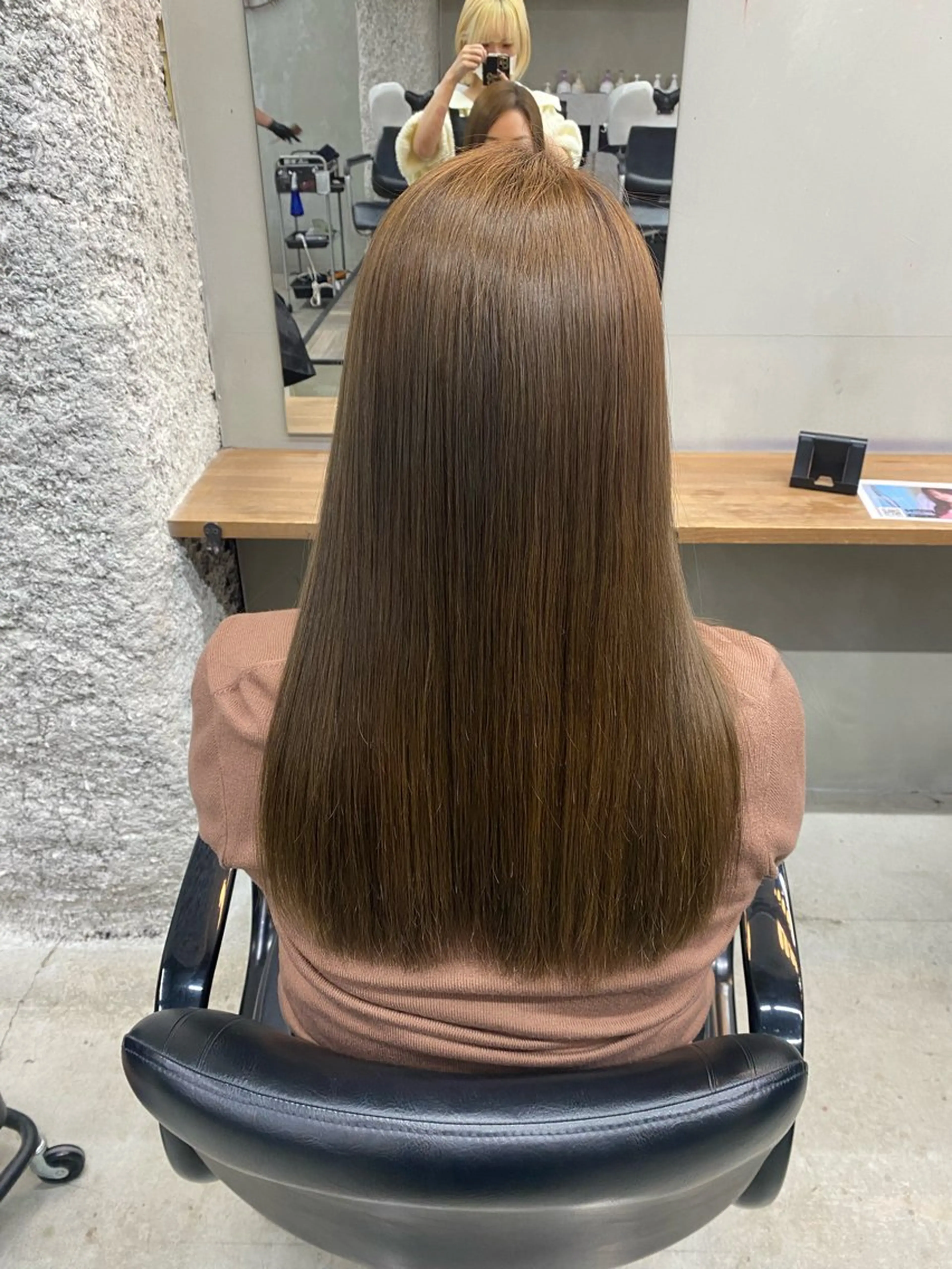 ロング カラー ベージュカラー オリーブベージュ 藤永 みくのヘアスタイル