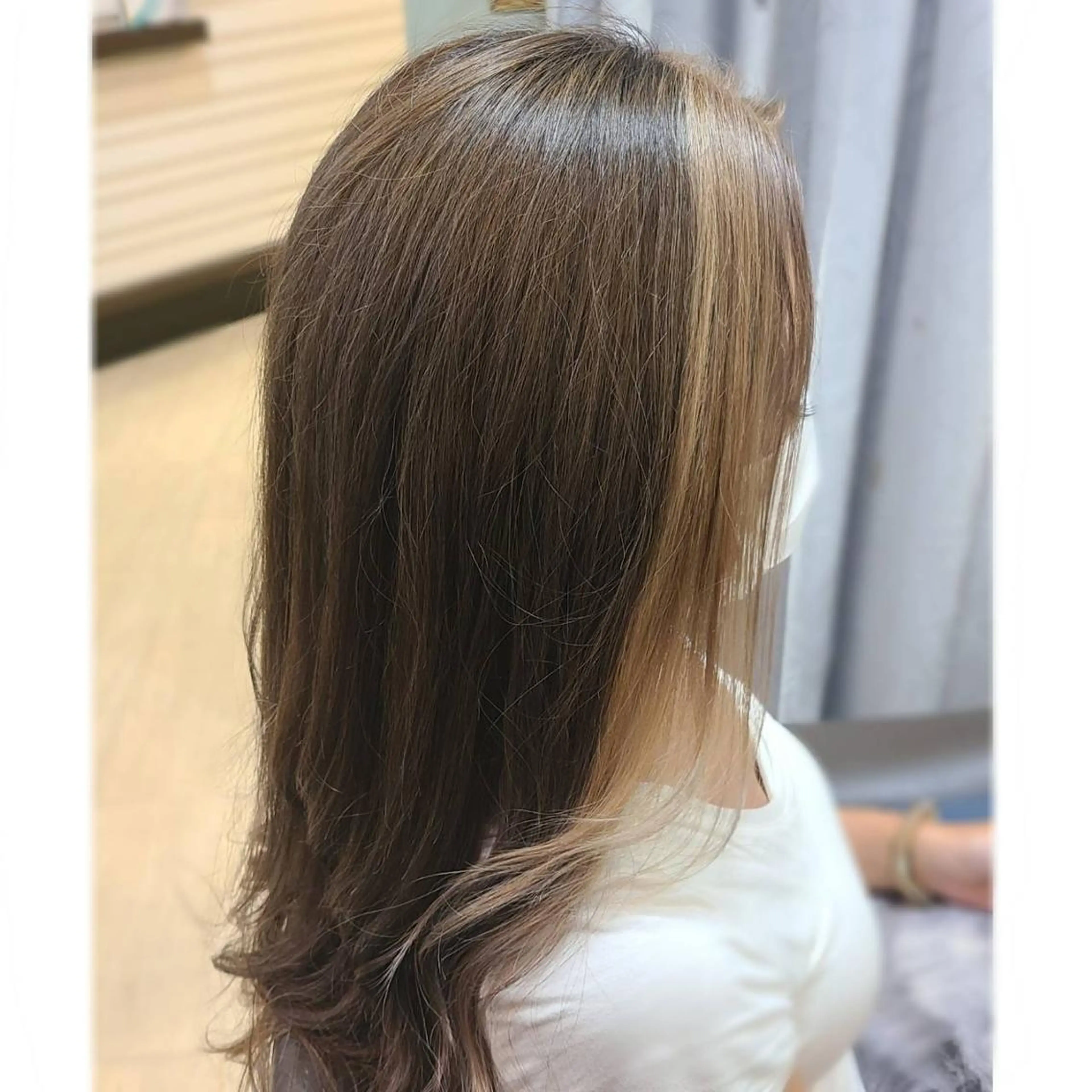セミロング ヘアアレンジ カラー カット ヘアカラー トリートメント ヘアセット グラデ❣️インナー 派手髪Fumiyoのヘアスタイル