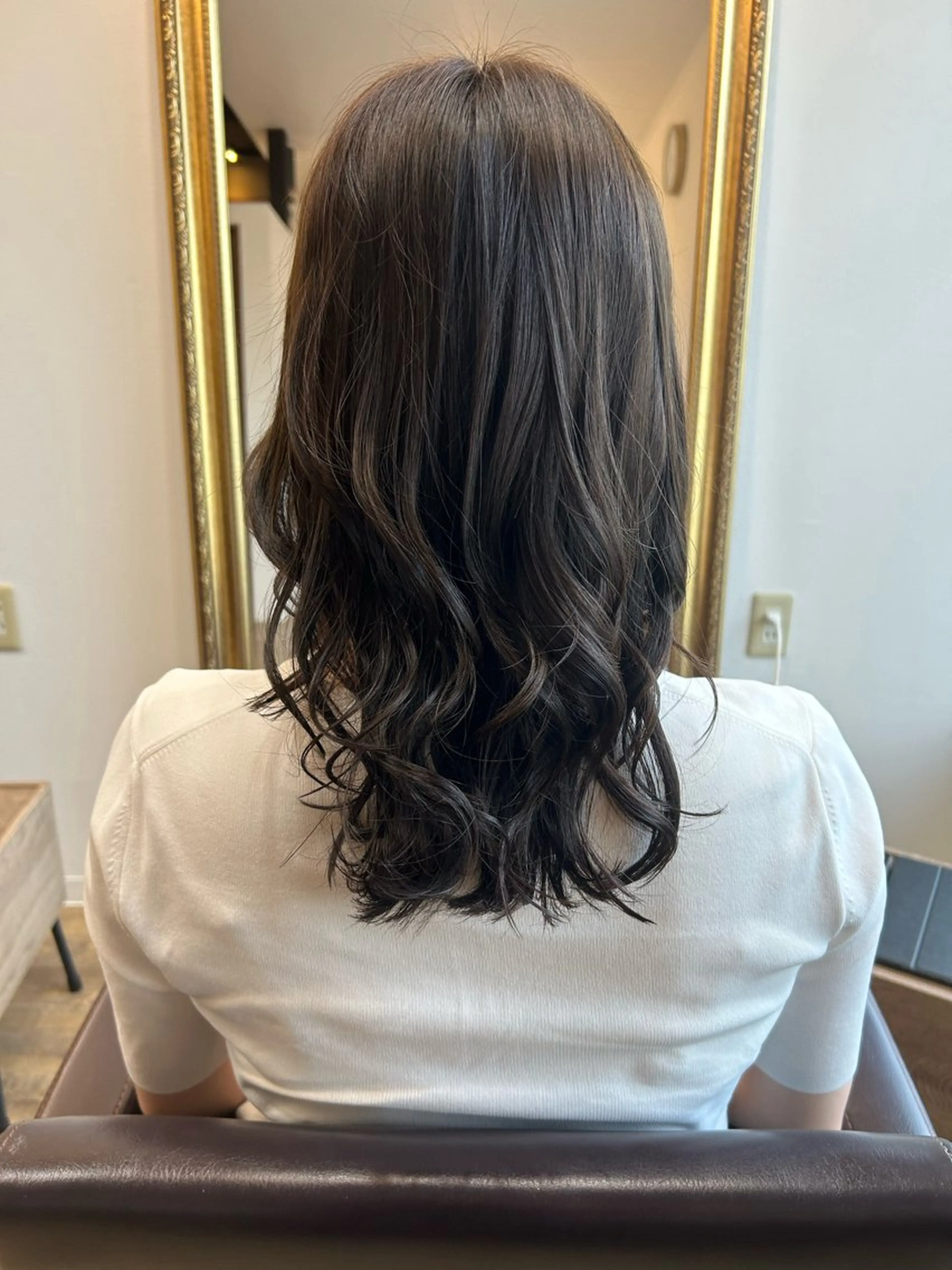 カラー 透明感カラー 横山 香音のヘアスタイル