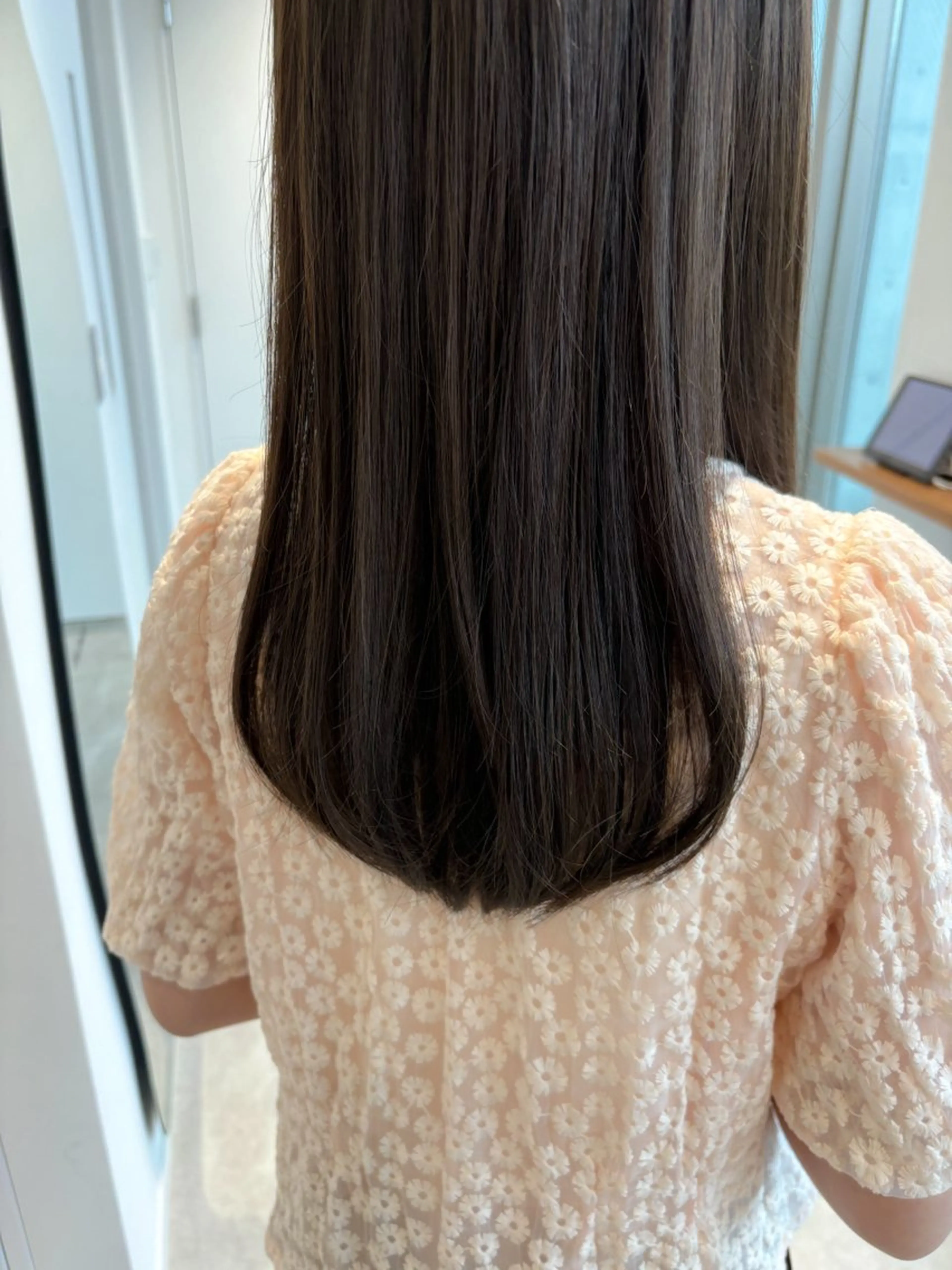 ミディアム カラー ヘアカラー トリートメント 透明感color🍃 Kurumiのヘアスタイル