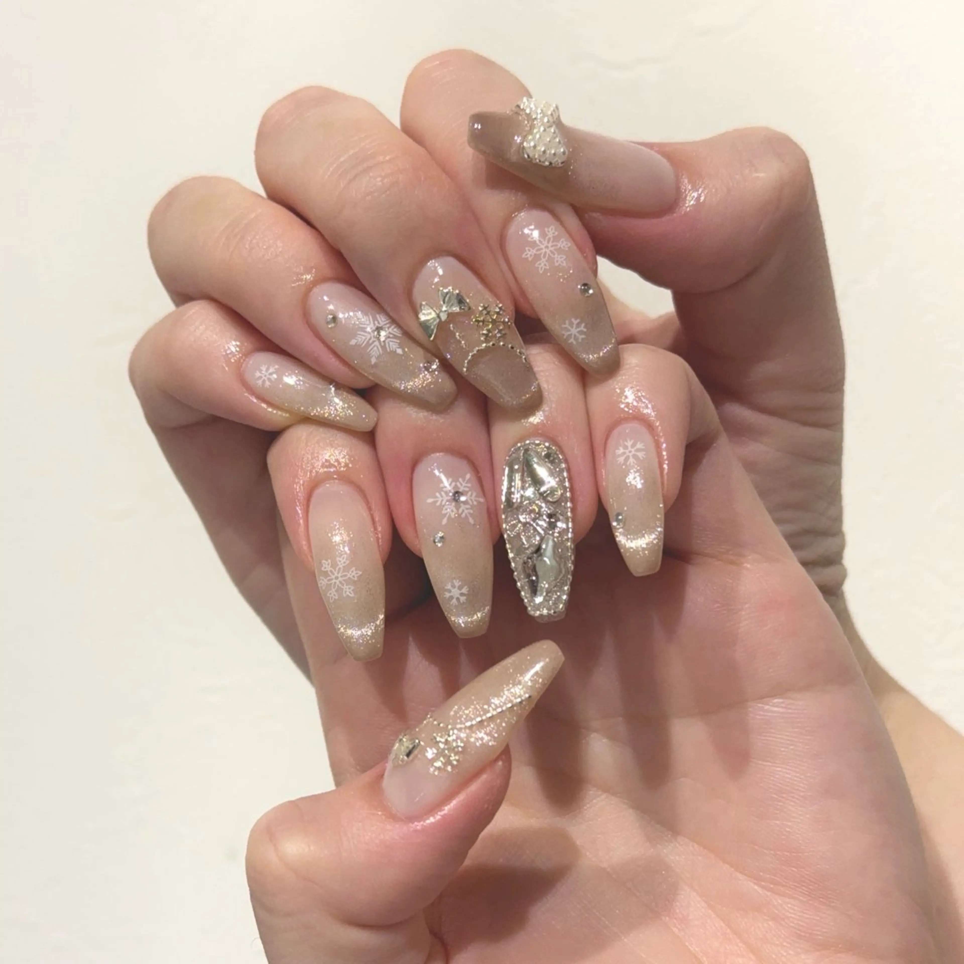 ネイル coco🧸久屋大通 🫧nagisaのネイルデザイン