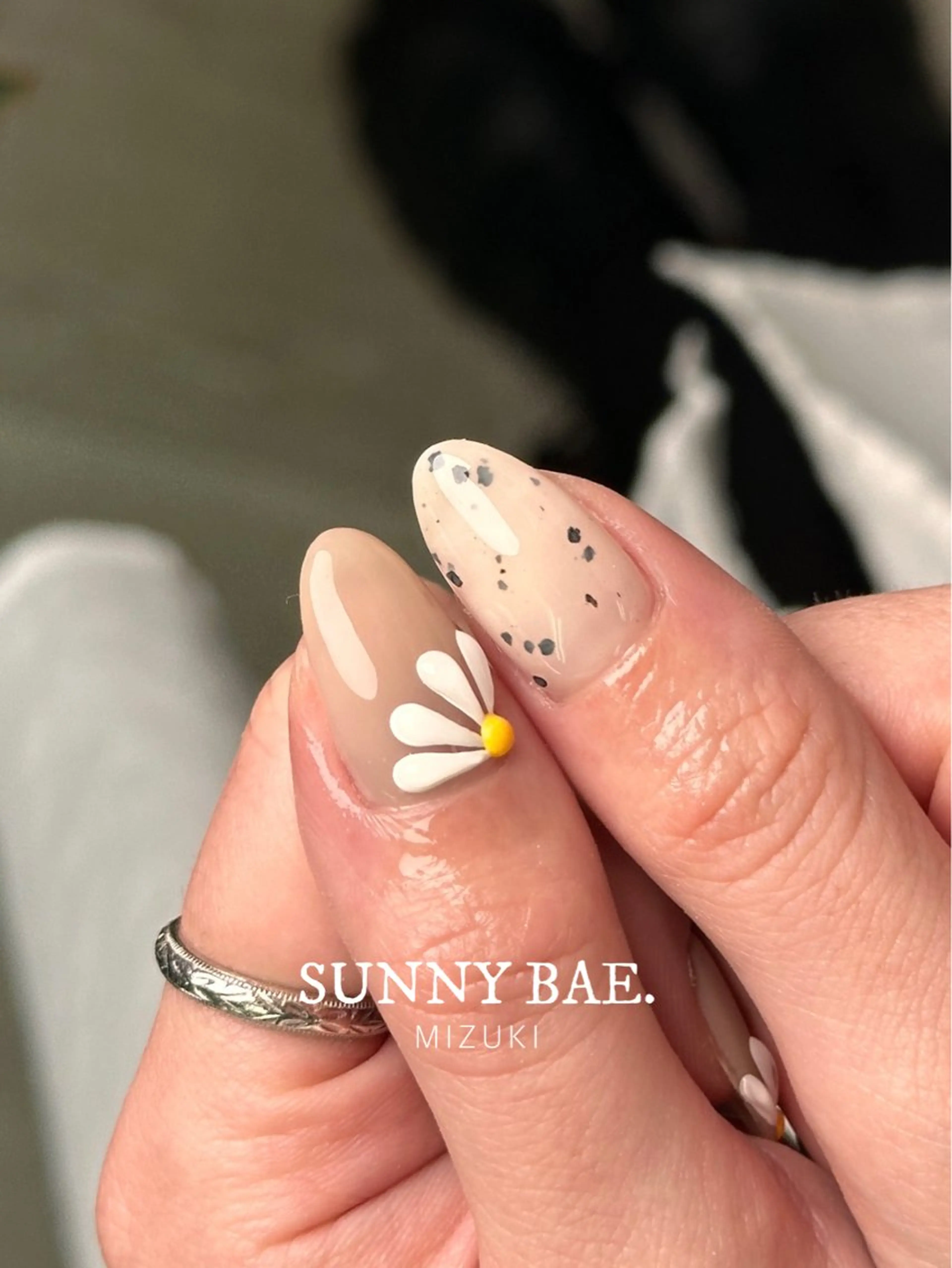 ネイル ぷっくりネイル SUNNY BAE. 🌼MIZUKIのネイルデザイン