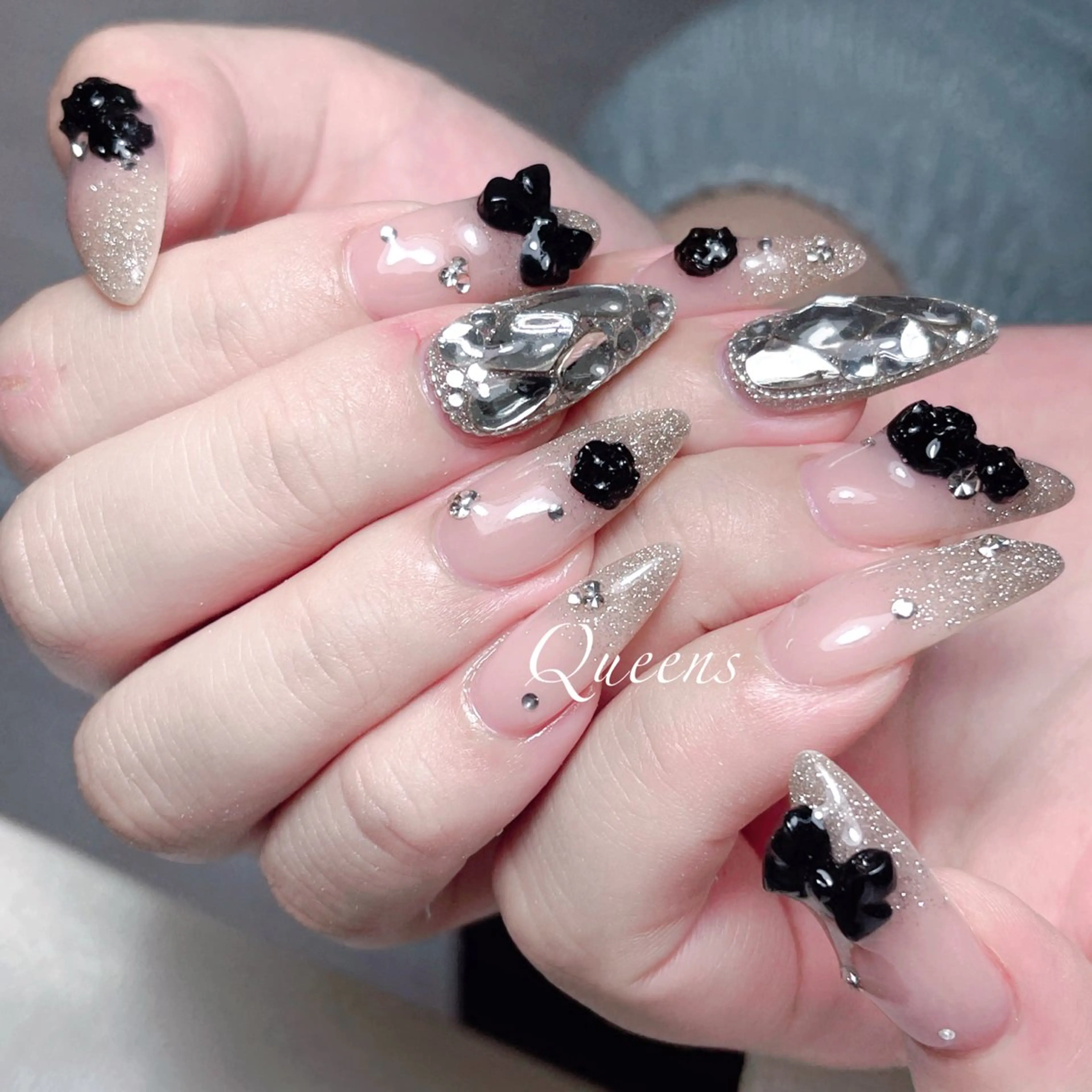 ネイル ハンドネイル Queens マオのネイルデザイン