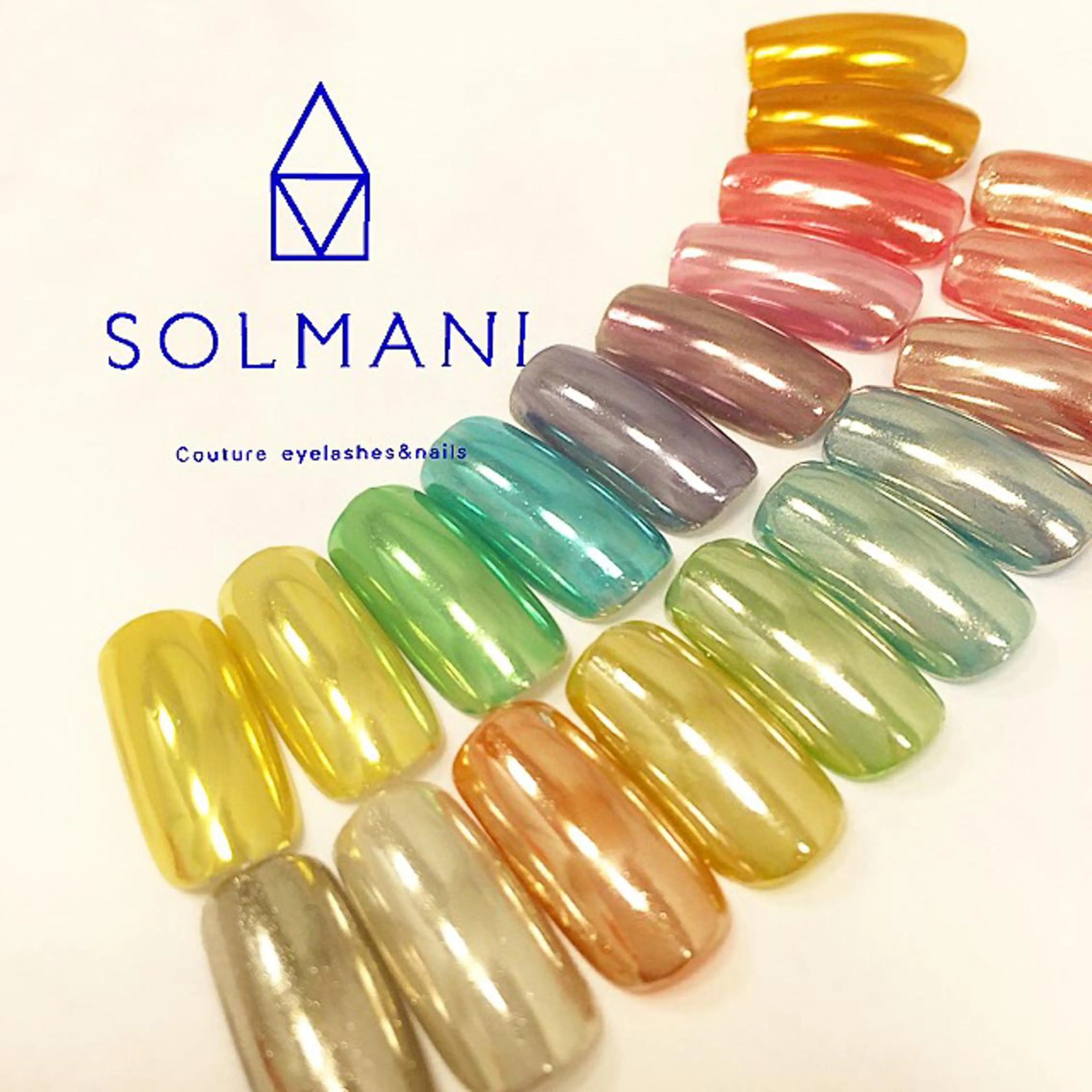 ネイル SOLMANI 予約担当のネイルデザイン