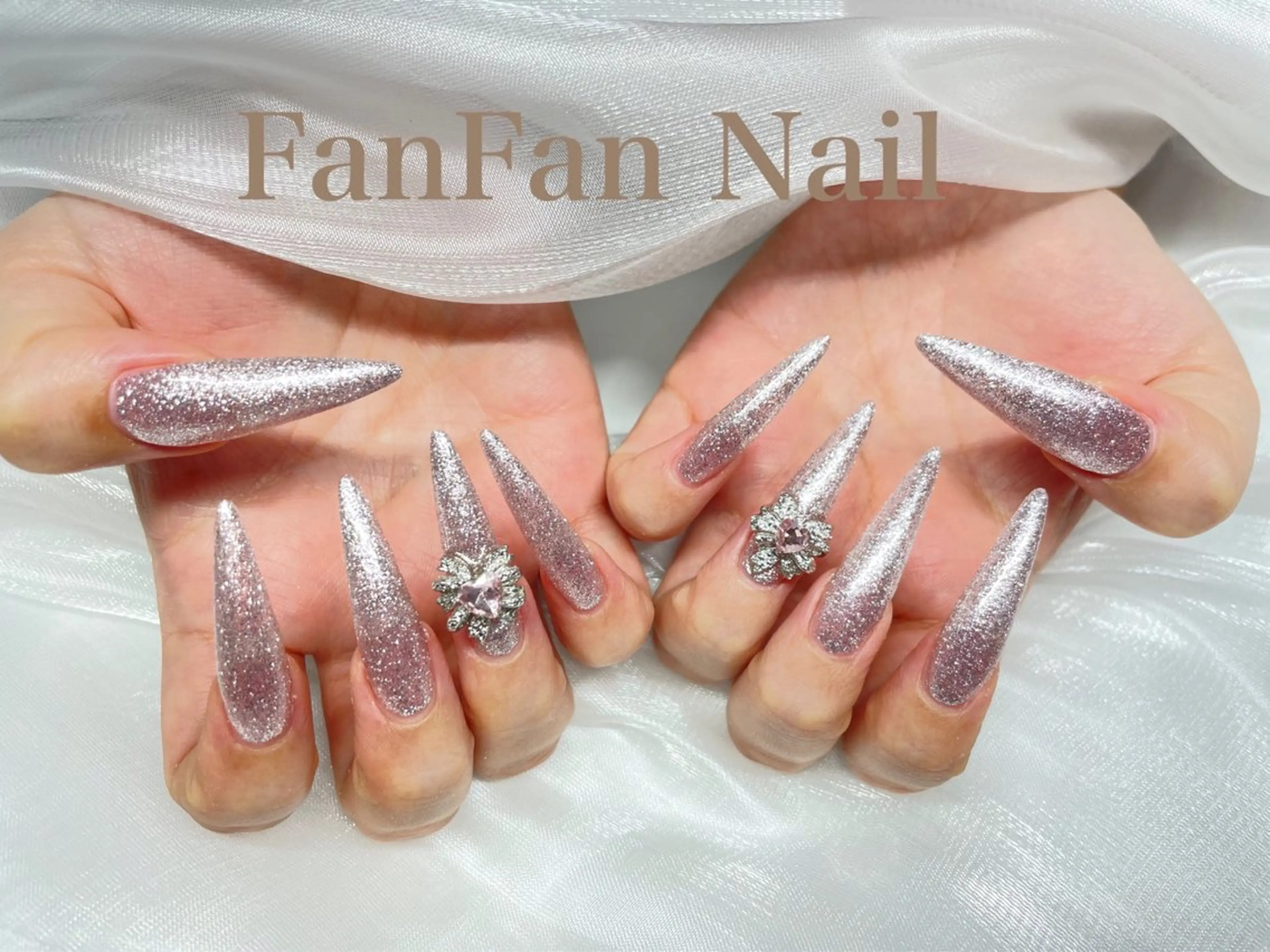 【学割】チップ長さ出し10本➕シンプルデザイン　¥10000の写真