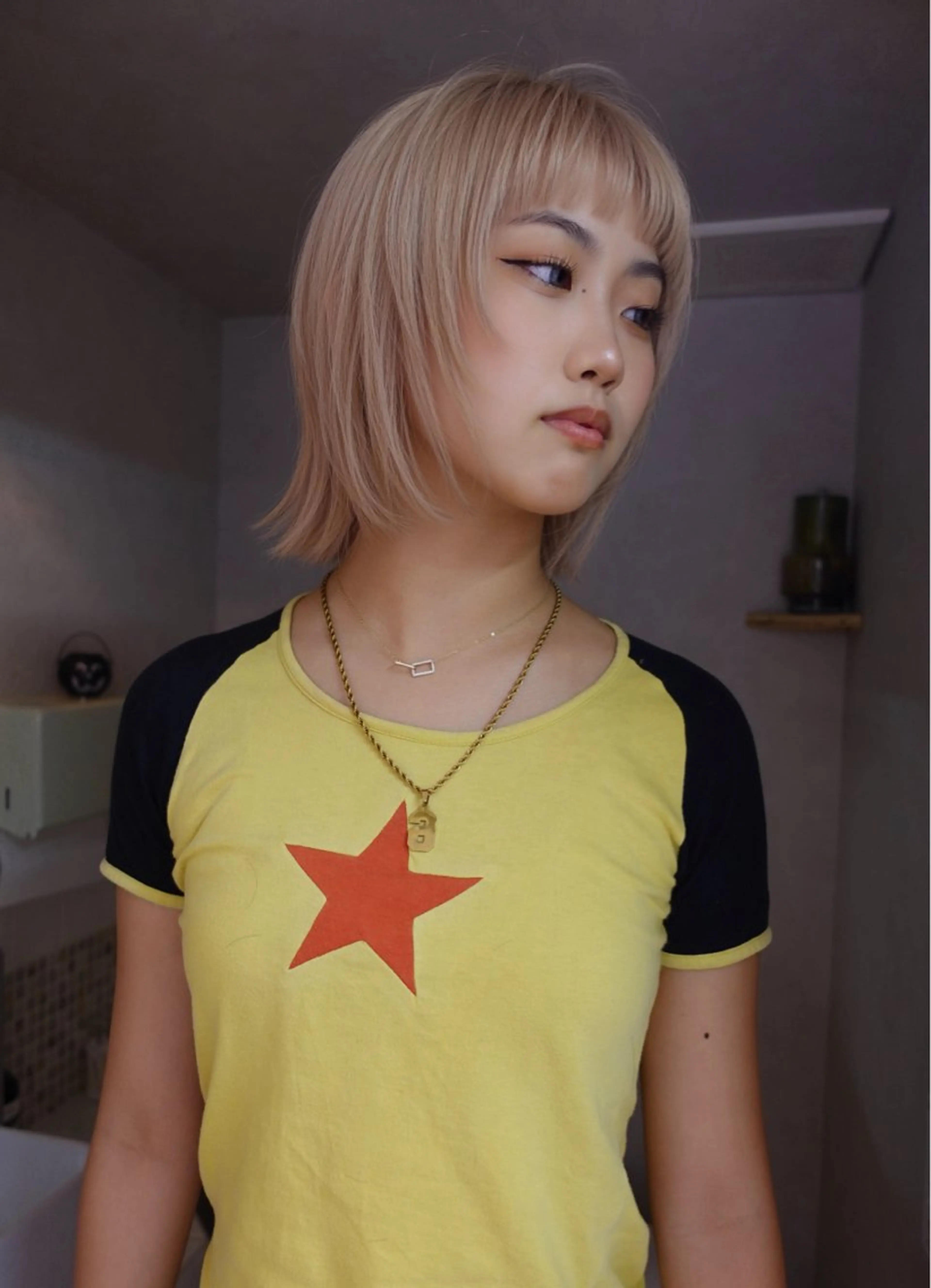 ミディアム カラー 顔周りレイヤー/韓国 ブリーチminamiのヘアスタイル