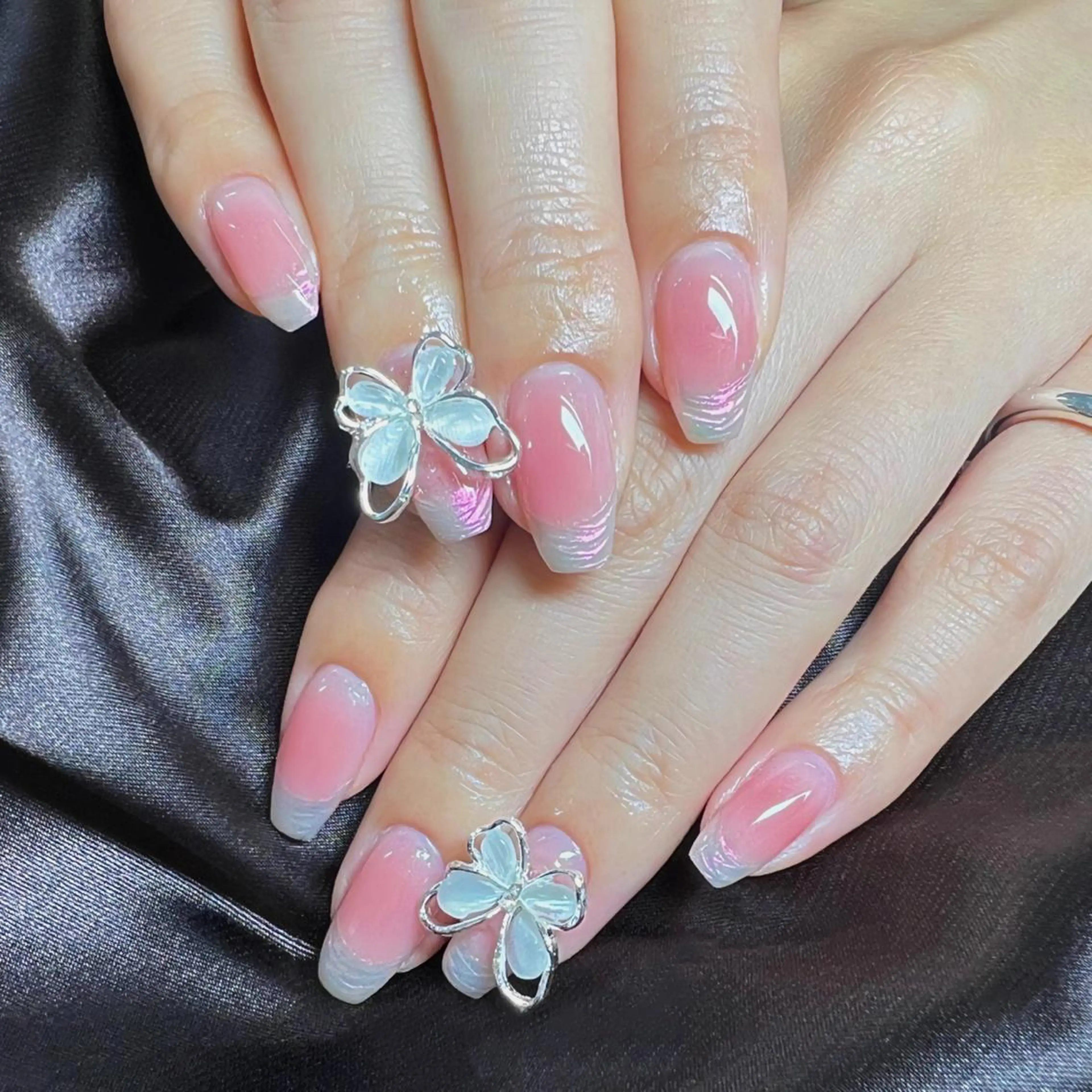 ネイル Trend Nail シルフのネイルデザイン