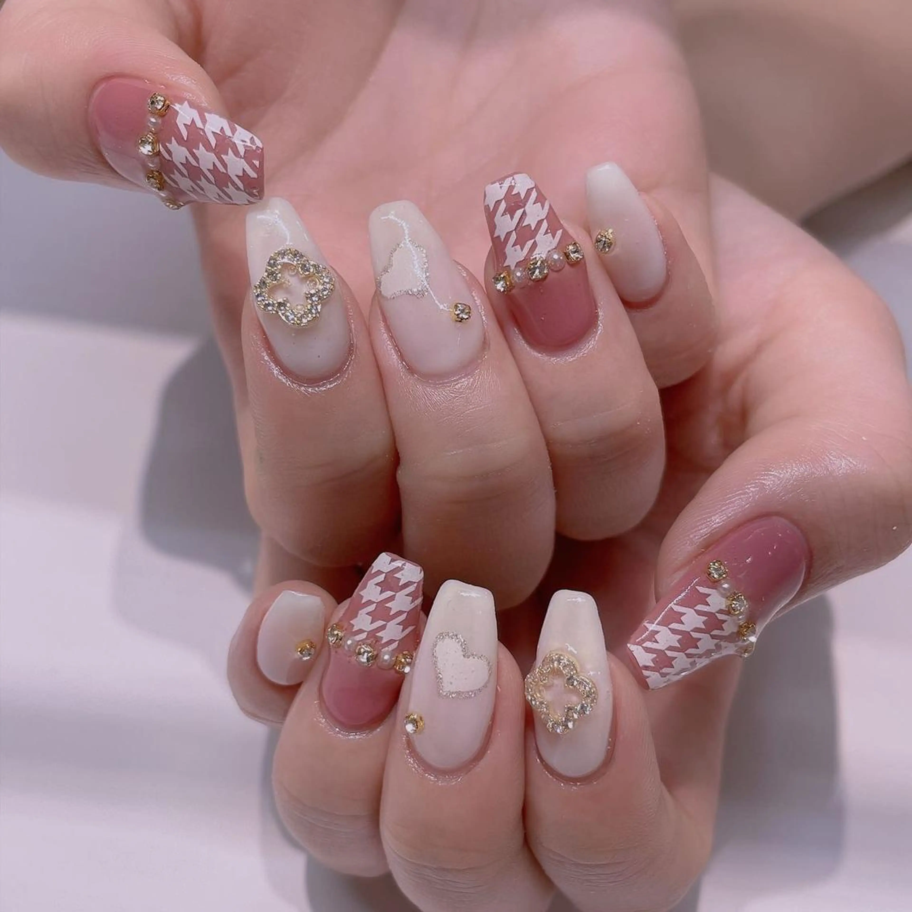 ネイル エムズ ハヤシのネイルデザイン