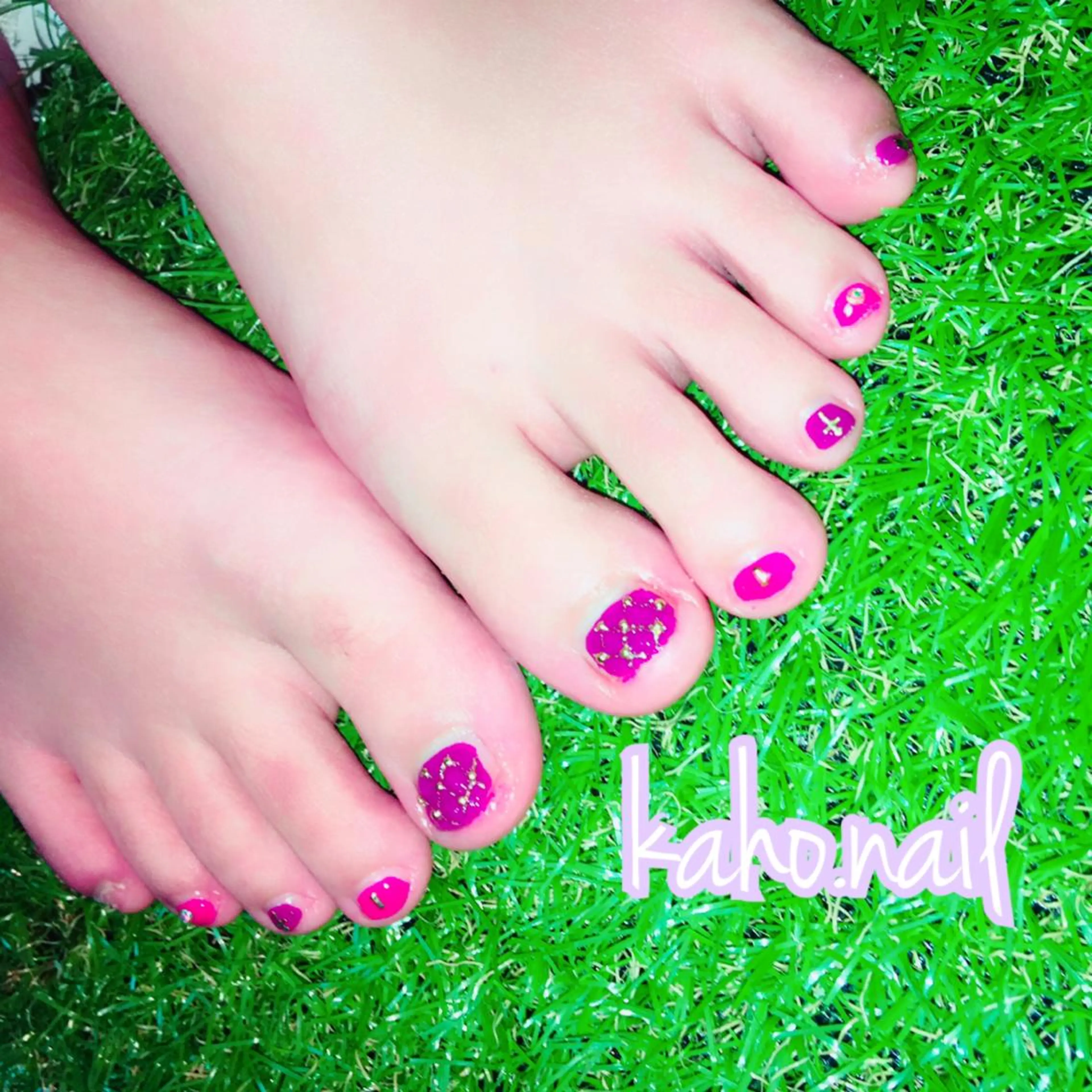 ネイル フットネイル ulu nailのネイルデザイン