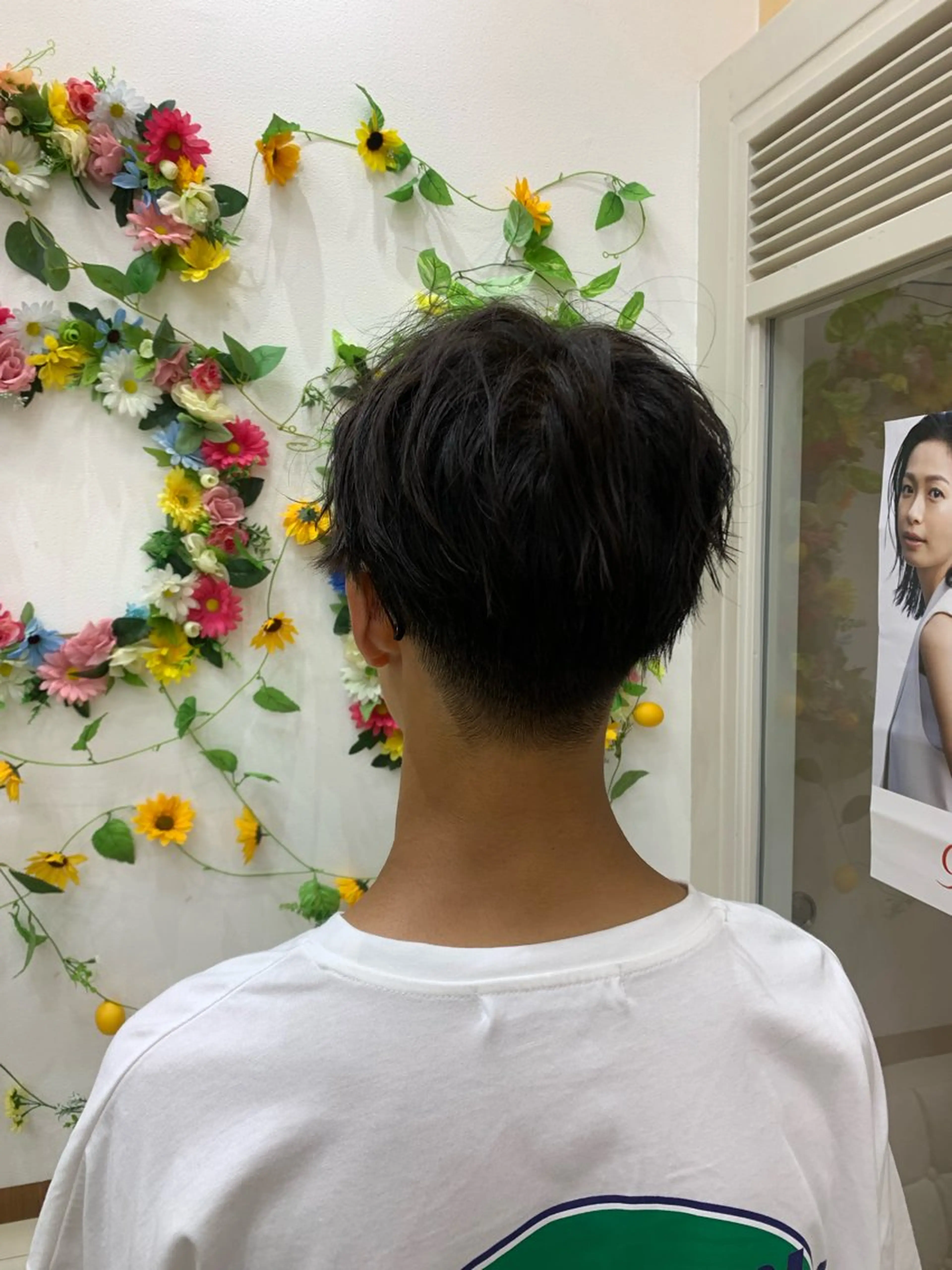 【炭酸泉付き】メンズカット+眉デザインカットの写真