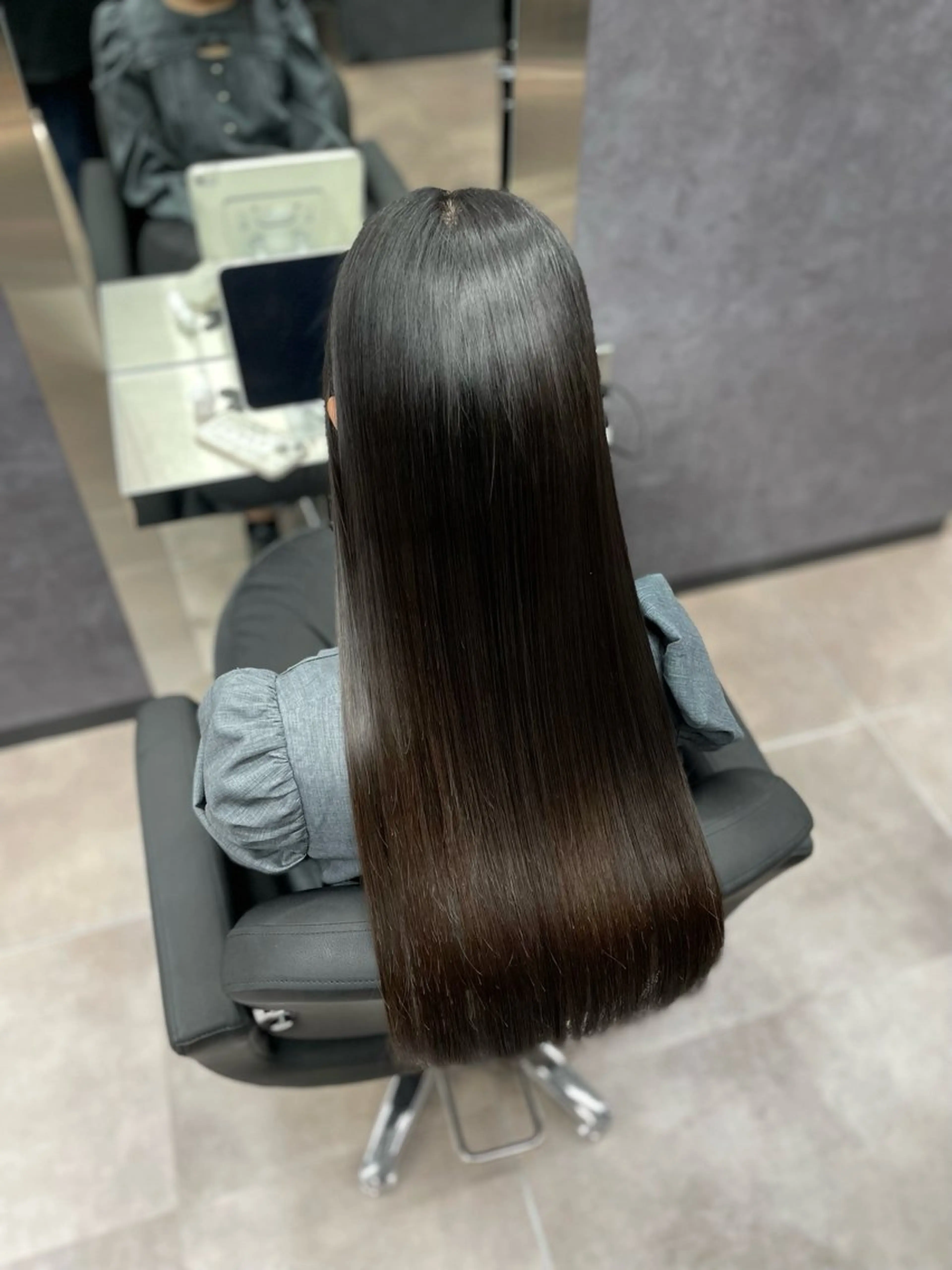 ロング ヘアカラー トリートメント CYNTHIADUE 店長｜ IRISUのヘアスタイル