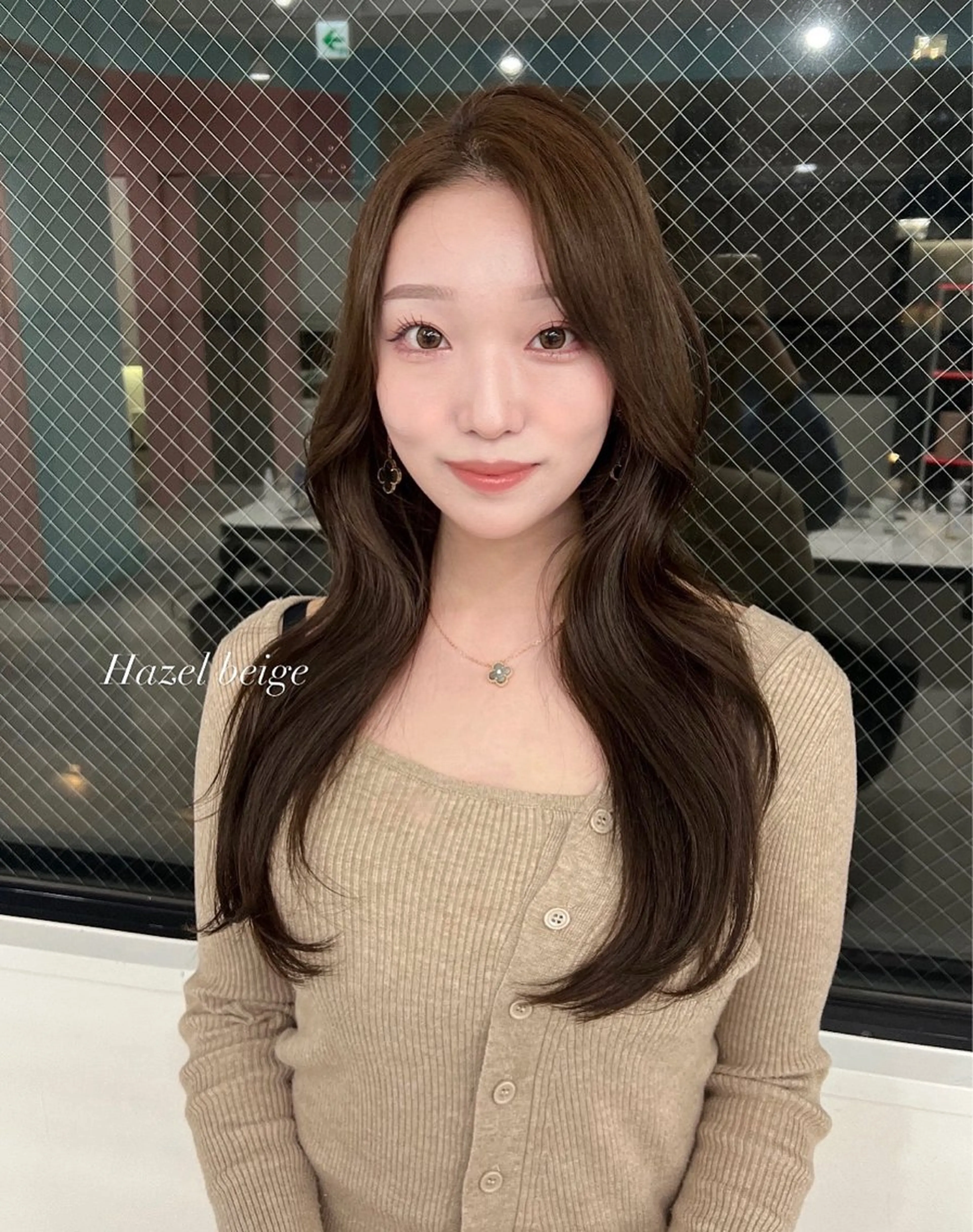 ロング ヘアカラー 透明感ベージュ 🎀Sayaka🎀のヘアスタイル