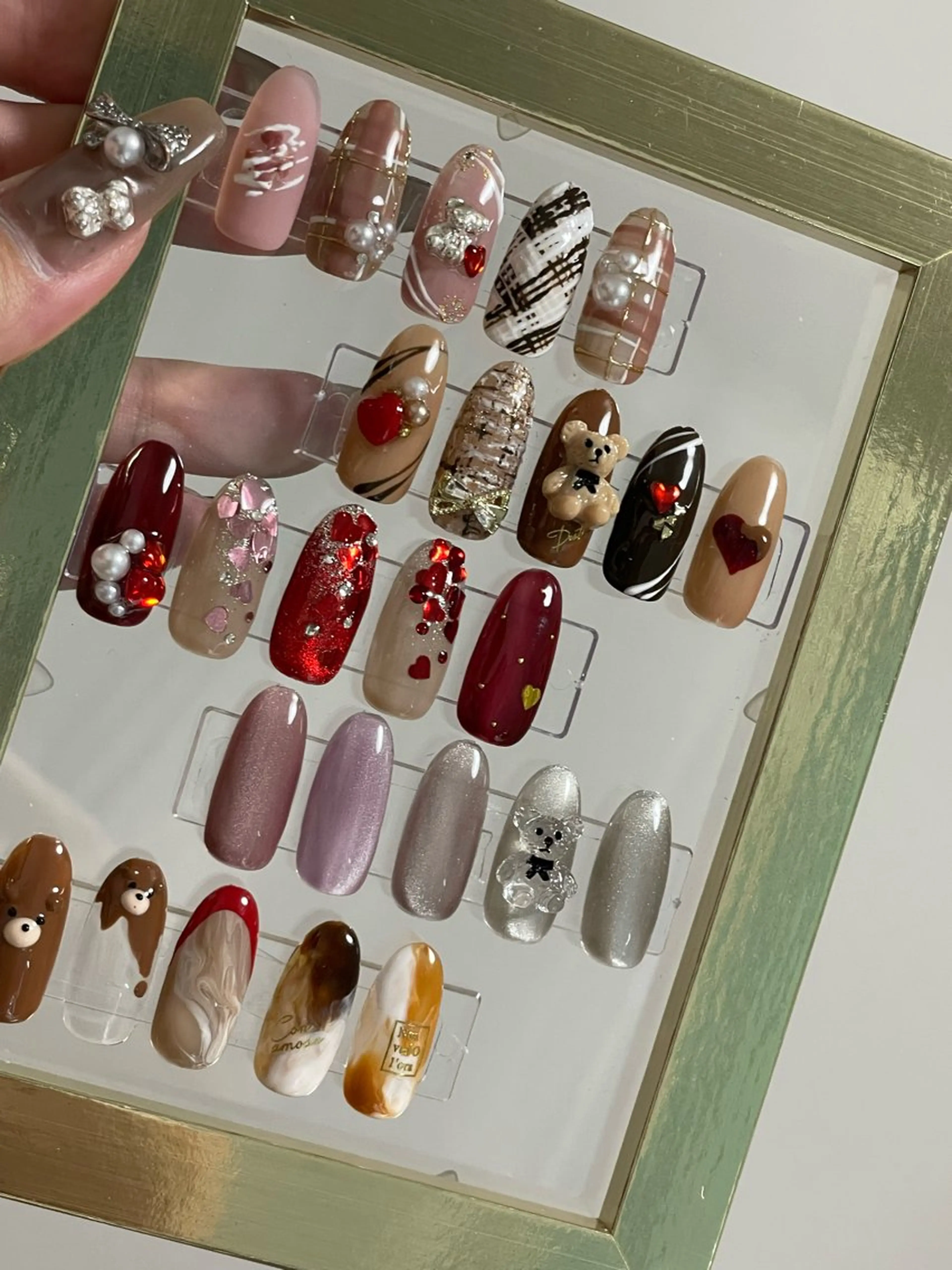 ネイル アートネイル ハート バレンタイン private salon NIKOのネイルデザイン