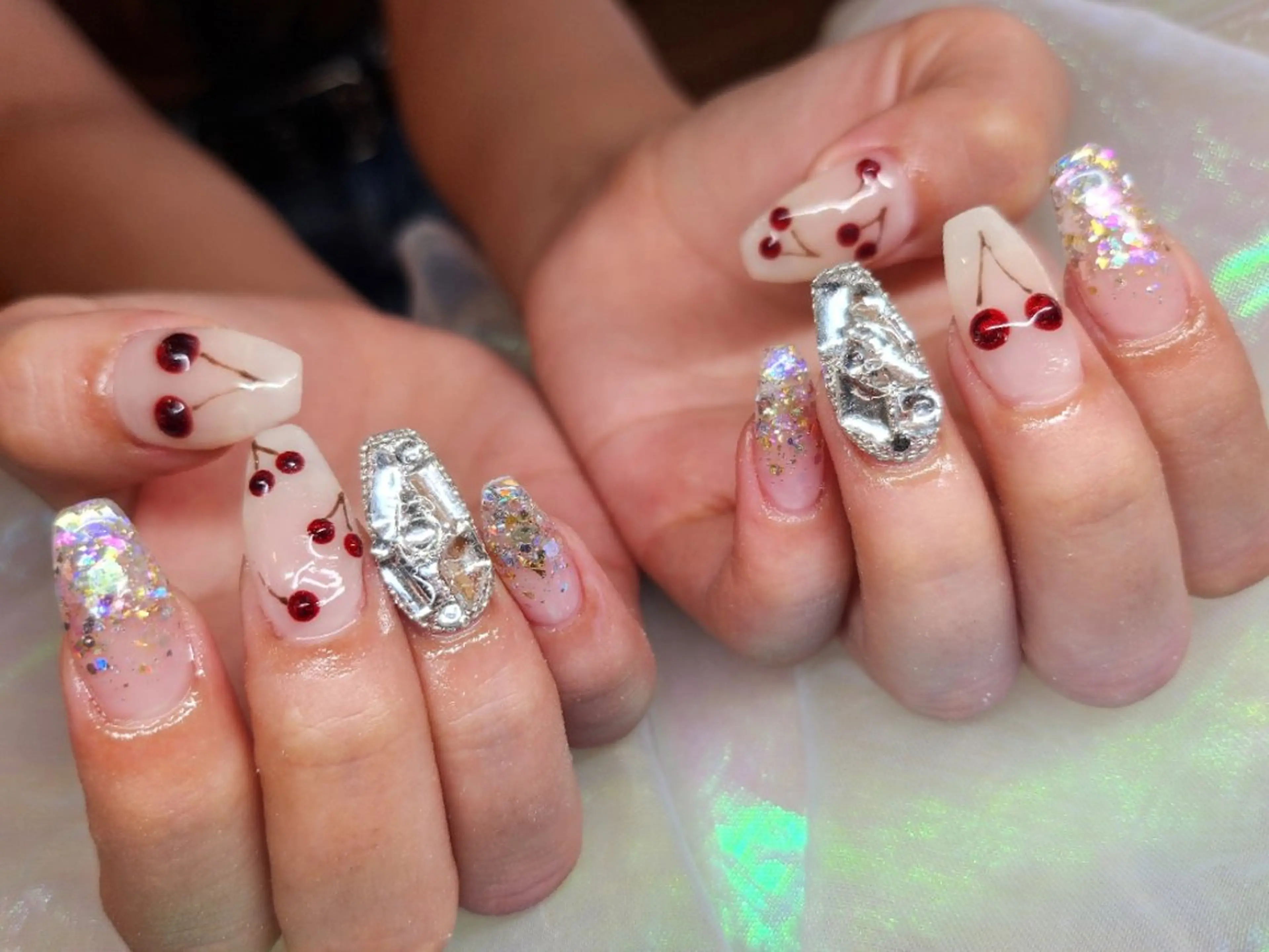 ネイル ハンドネイル 💜bora .のネイルデザイン