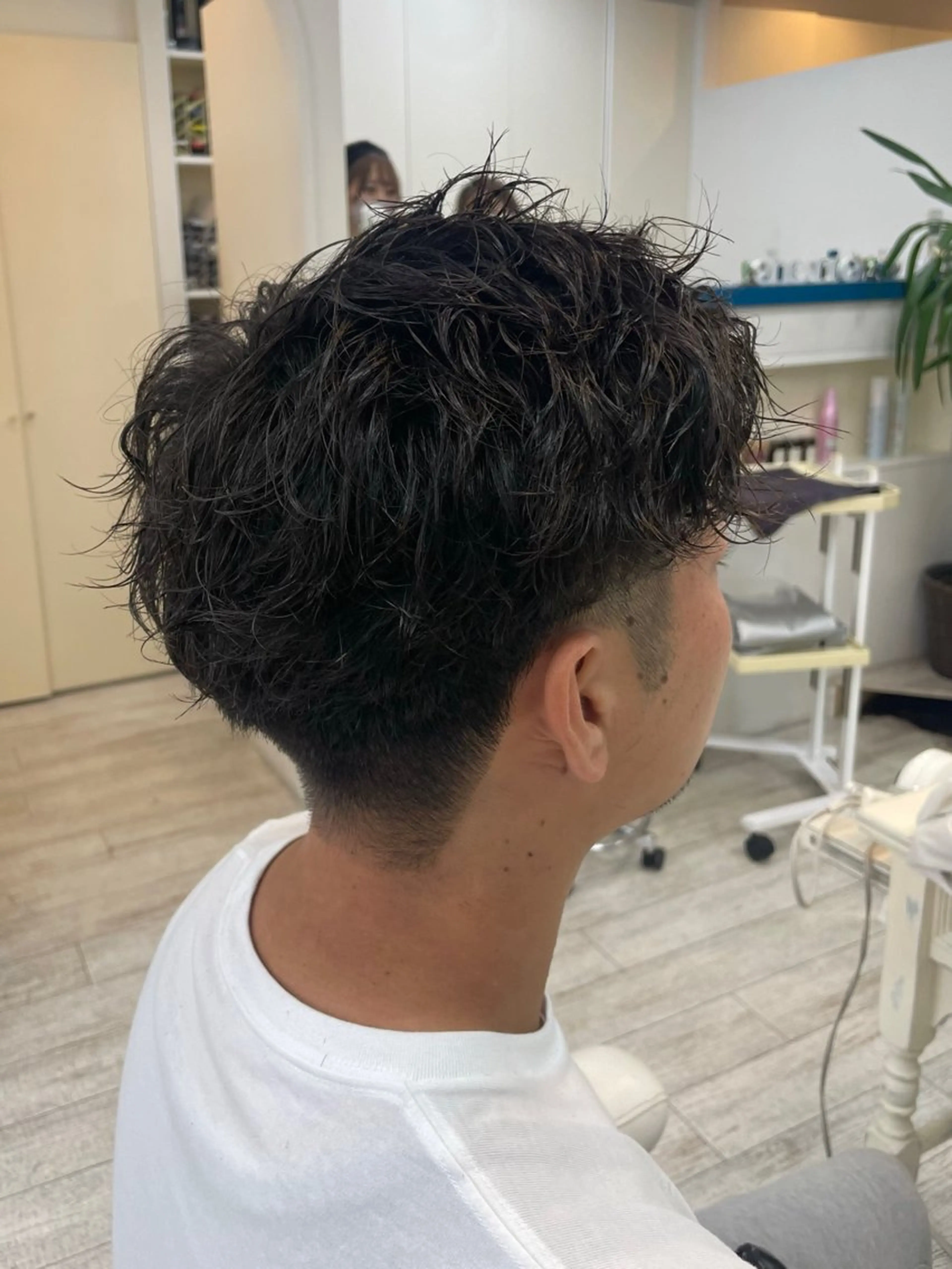 ショート カット パーマ 新籾 尚哉のヘアスタイル