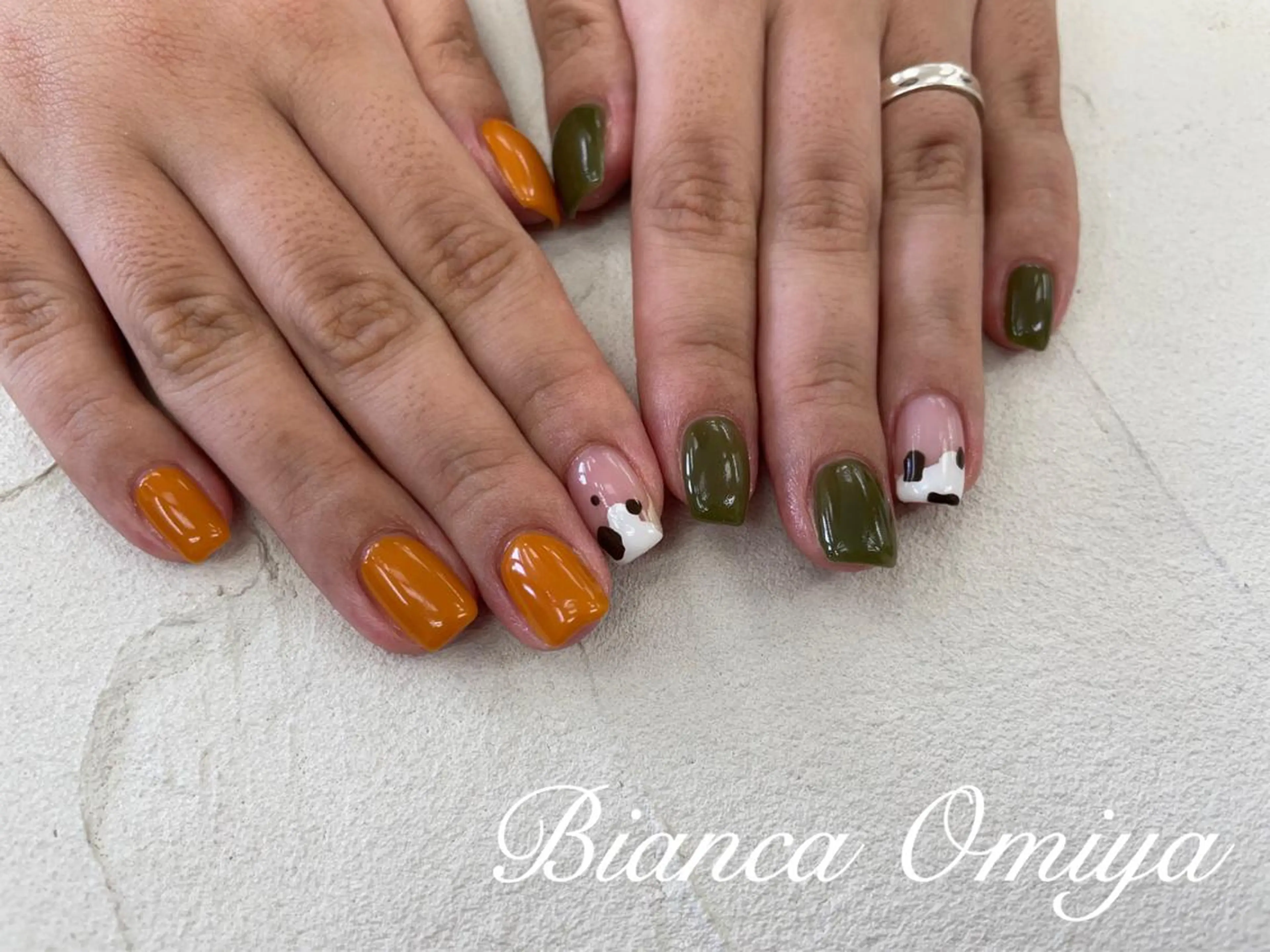 ハンドオフ有り定額デザイン✨¥6830🫧🌈綺麗め1本アートデザイン🎨詳しくは補足説明をご覧下さい✨の写真