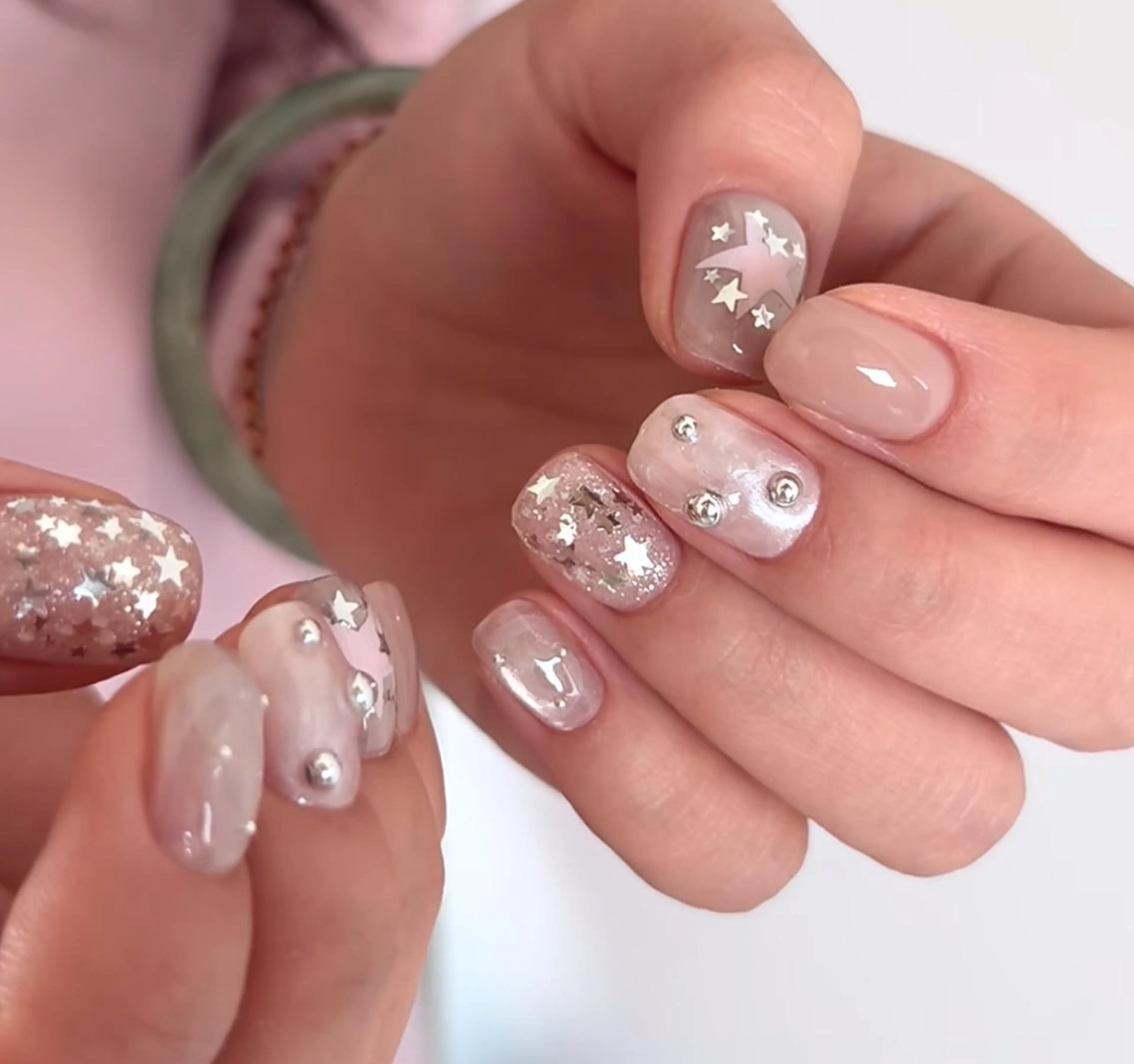 ネイル ハンドネイル 🎀 NaNa_nailのネイルデザイン