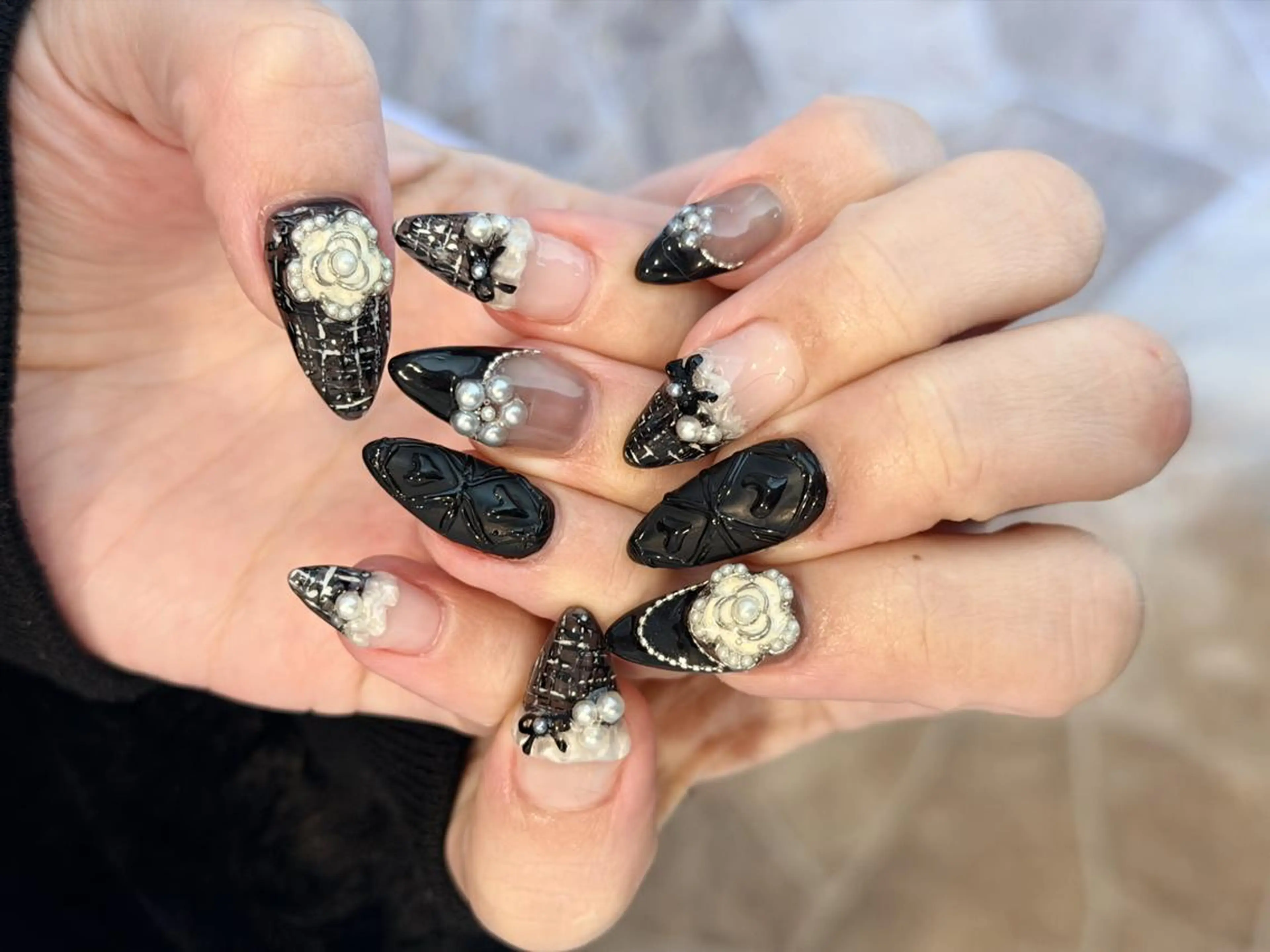 ネイル ネイルチップ ハンドネイル WOLTOKYO🌙 渋谷韓国ネイルのネイルデザイン