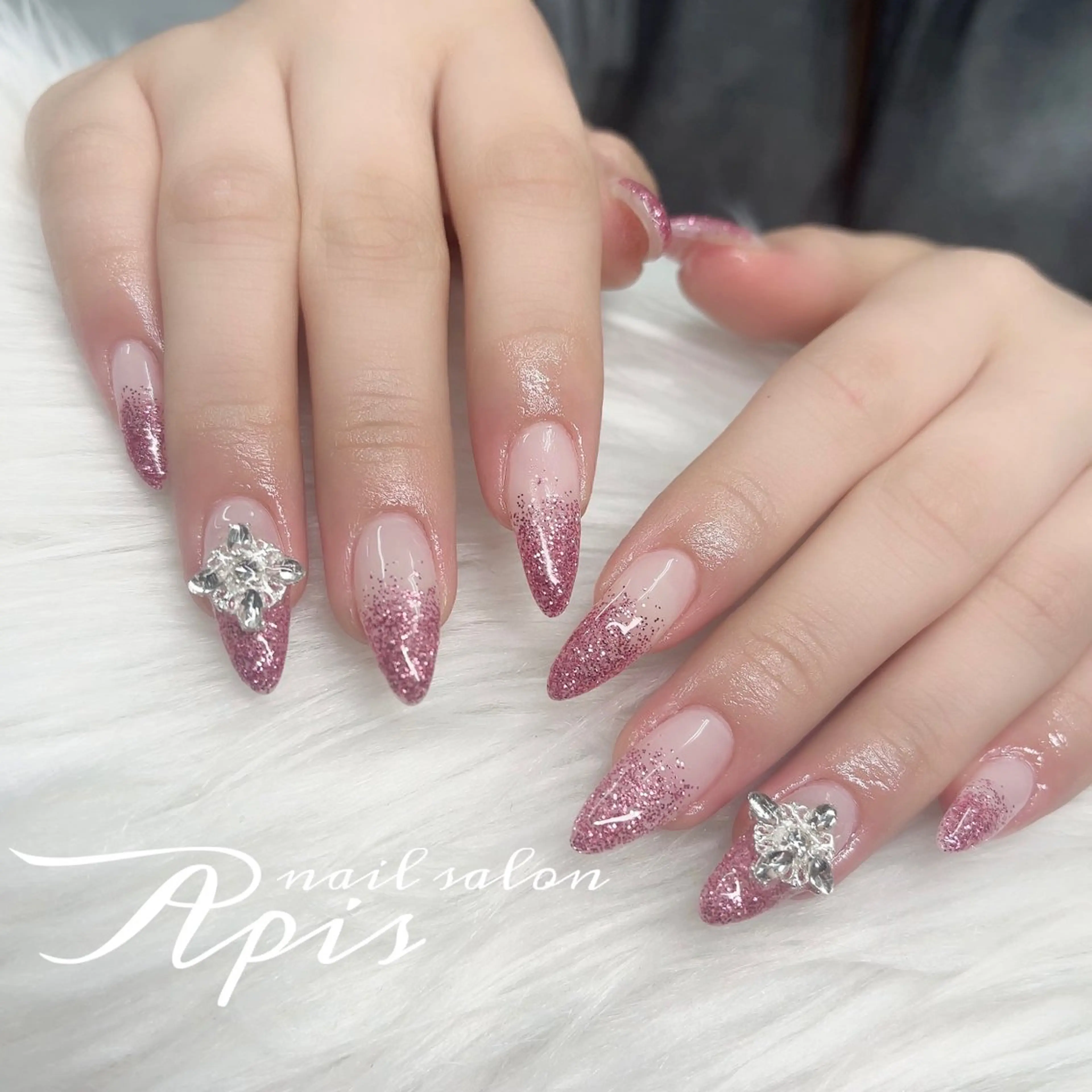 ネイル ハンドネイル nailsalon Apis所属・Apis manakaのネイルデザイン