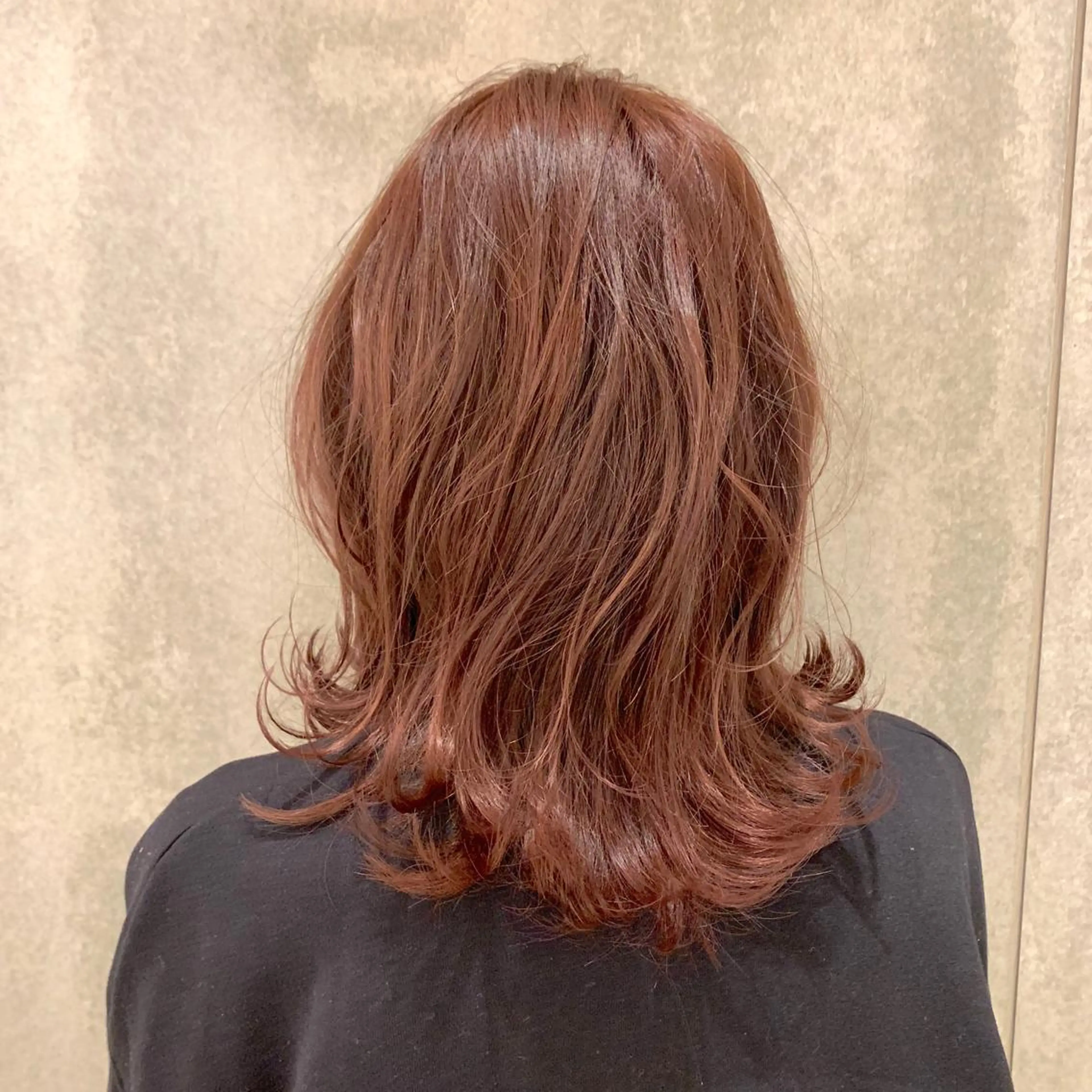 カラー ブラウンカラー ピンクカラー ルームスつかしん店所属・宮村 勇希のヘアスタイル