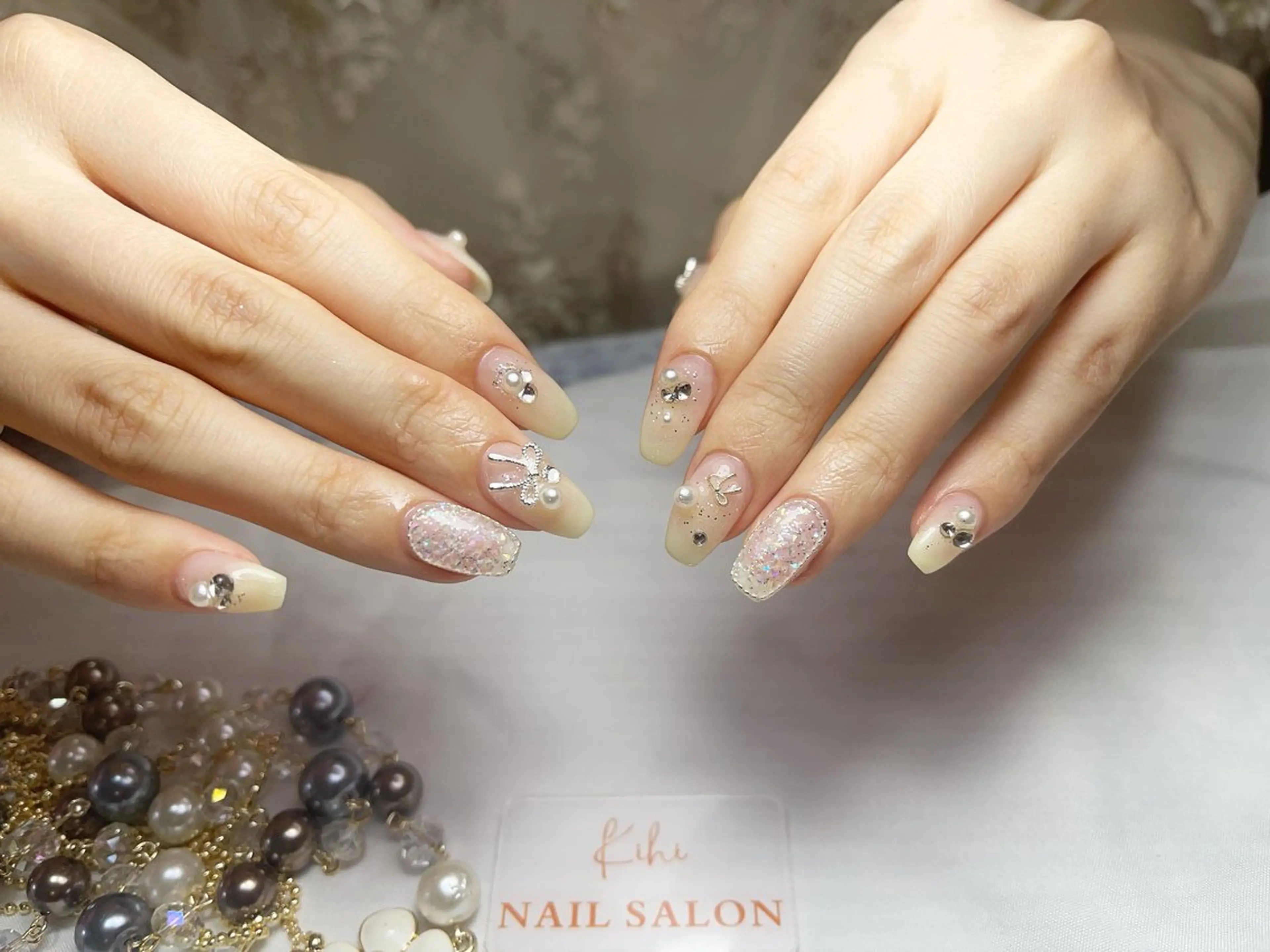 ネイル アートネイル フレンチネイル ジェルネイル グラデーション 韓国ネイル ハンドネイル ハンドケア さくら💮💮 【オフ無料】のネイルデザイン