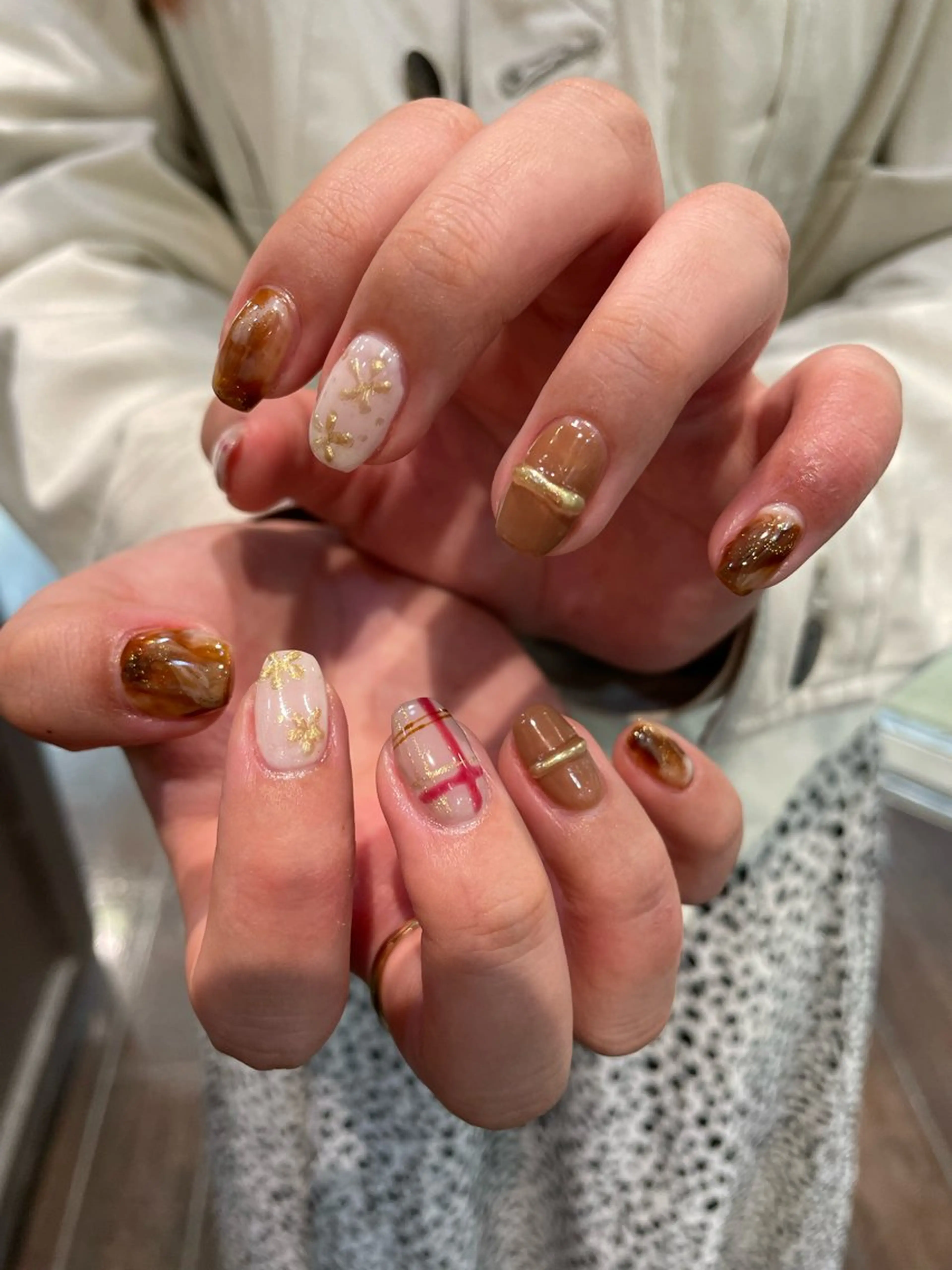 ネイル ハンドネイル ‪るか/‪透明感 カラー/アレンジのヘアスタイル