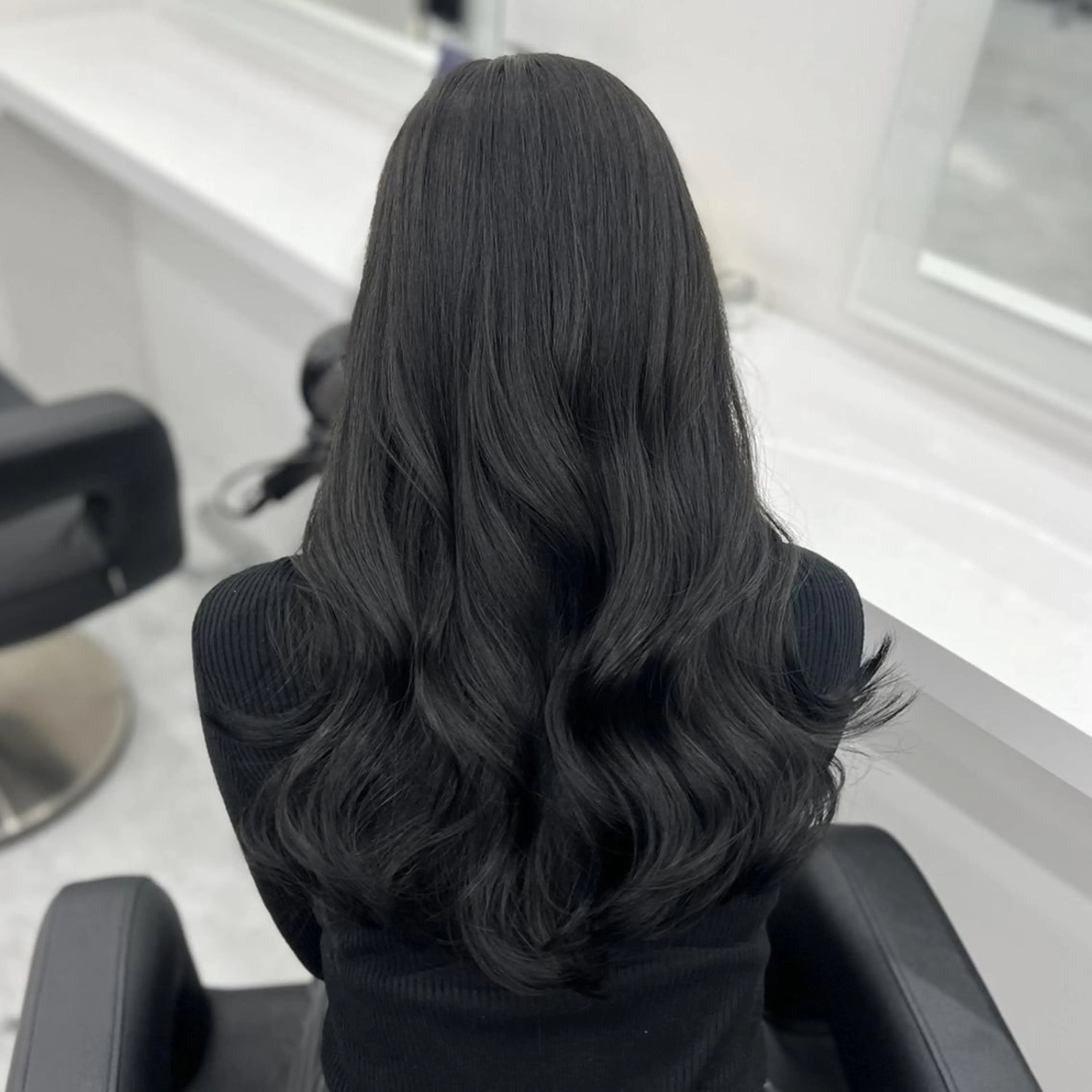 ミディアム くすみ×抜け感🩶 トレンドスタイル🩶のヘアスタイル