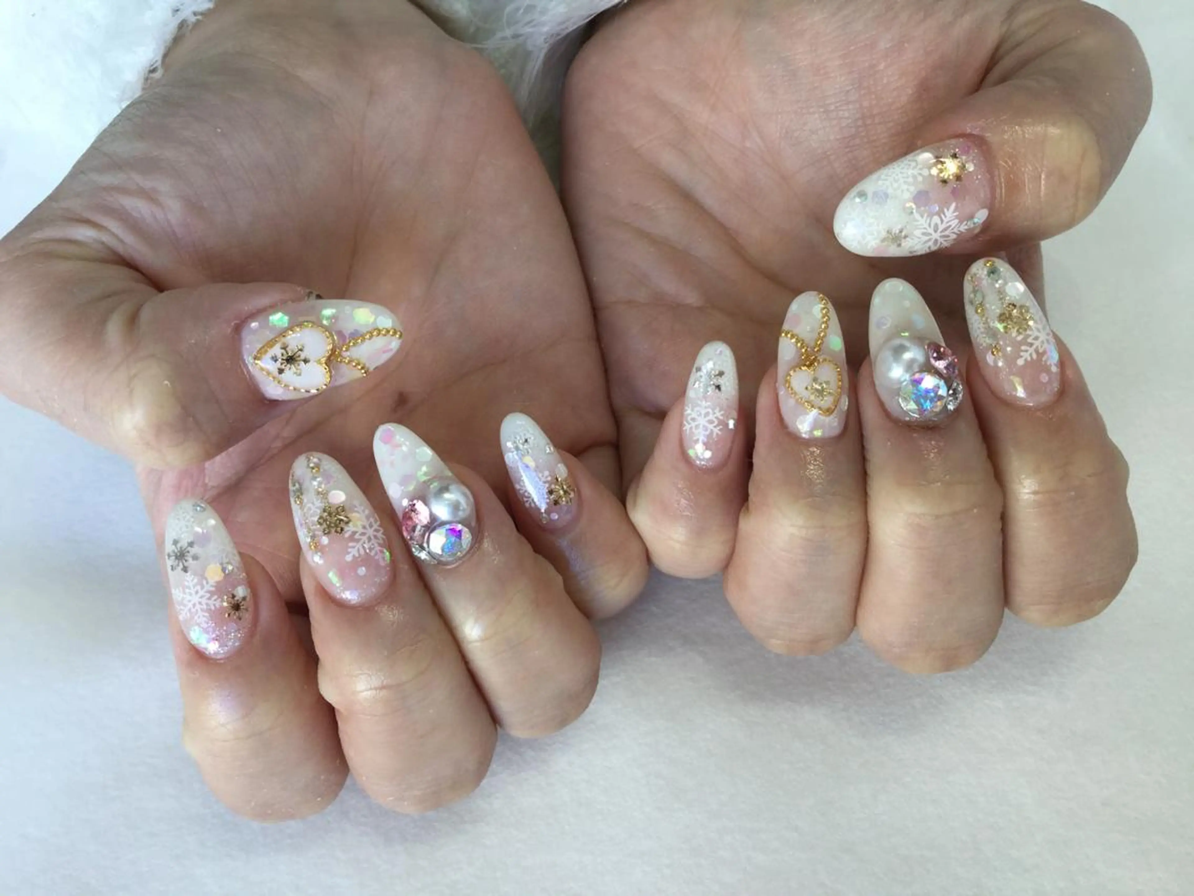 ネイル ハンドネイル 💎🐰 saki. m 🐰💎のネイルデザイン