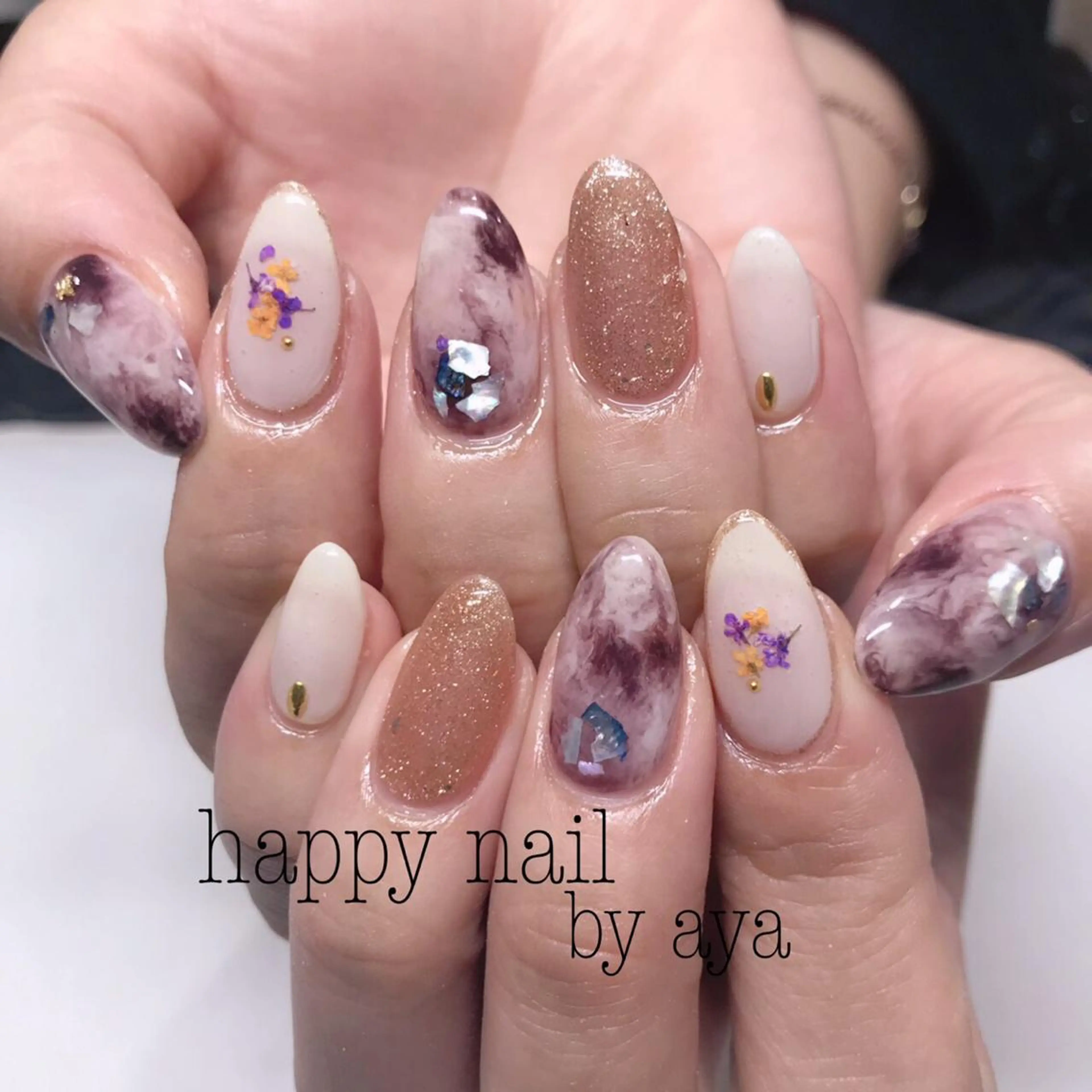 ネイル Happy Nailのネイルデザイン