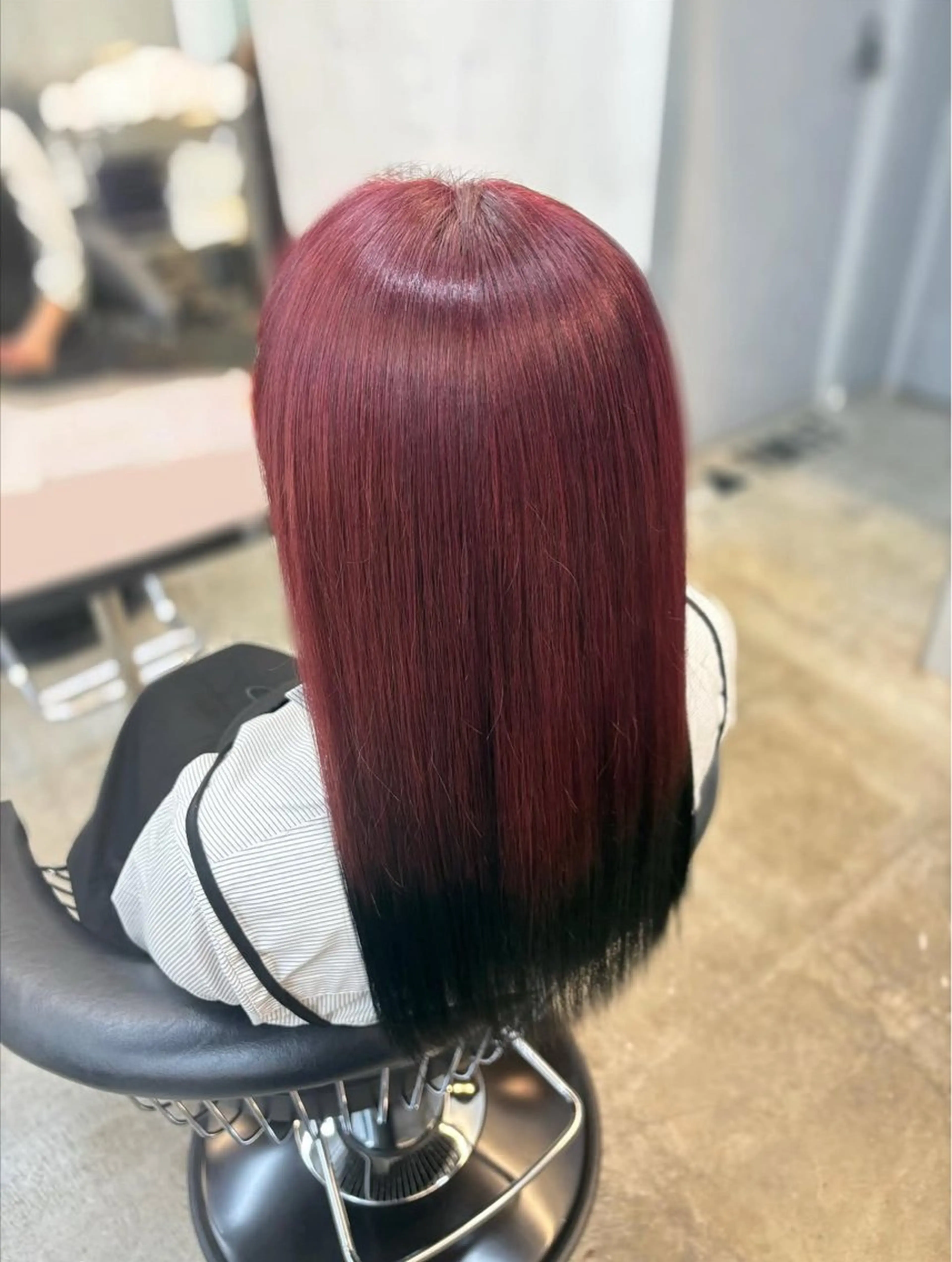 セミロング カラー ブリーチ ヘアカラー 🪄くすみカラー❇️ 名塚比奈乃🪄のヘアスタイル