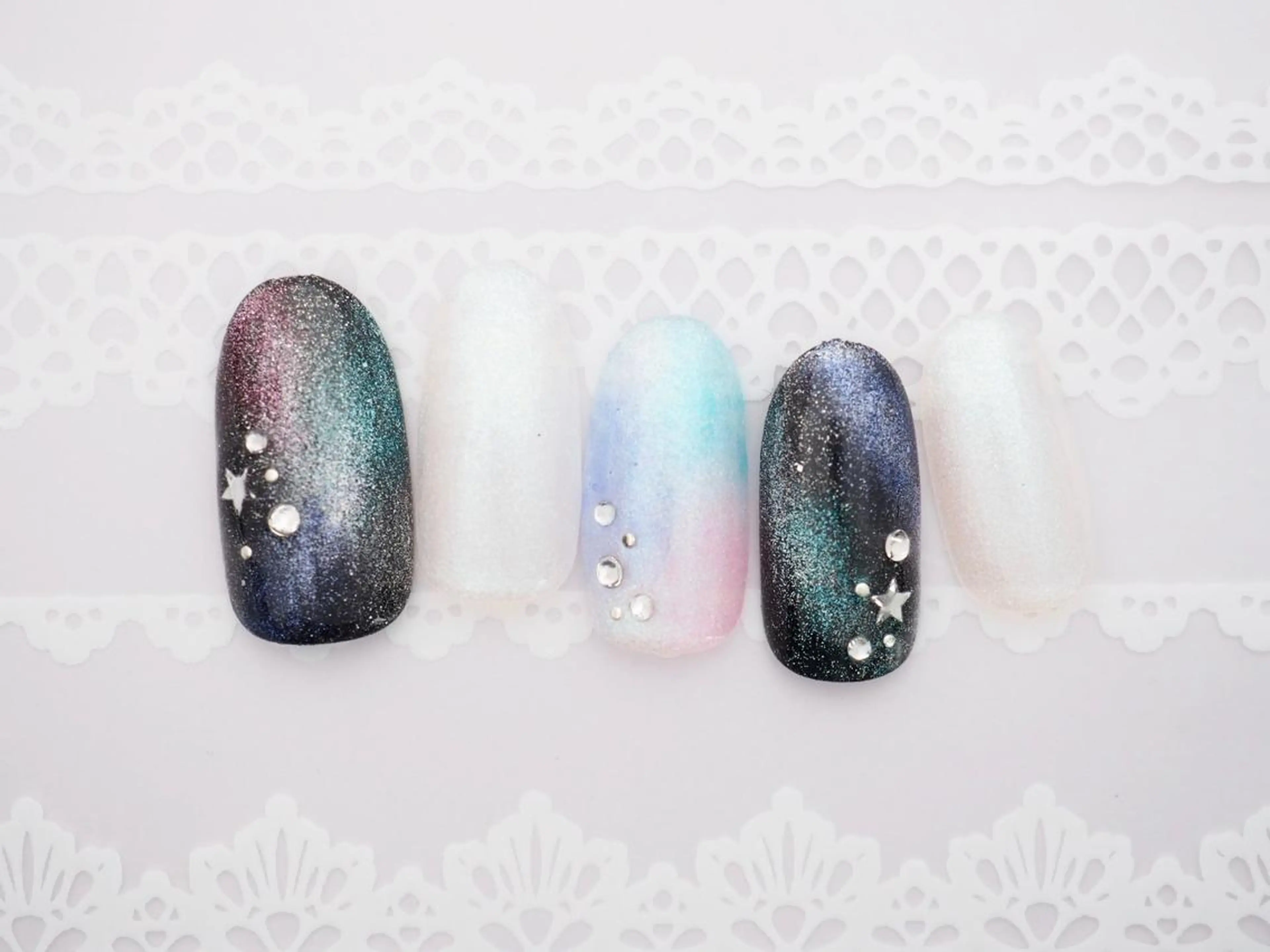 ネイル トップネイリスト Ribbon立川店のネイルデザイン