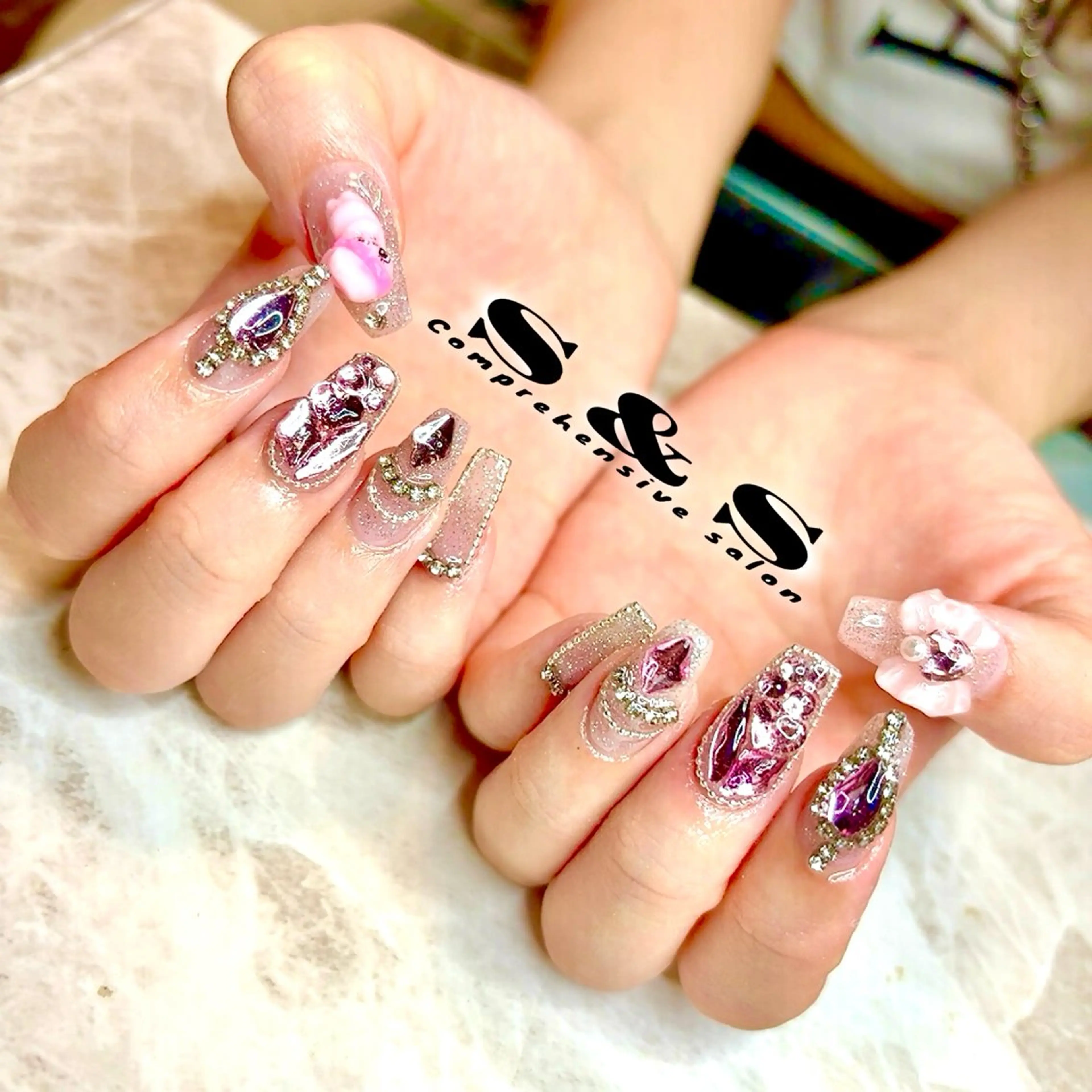 ネイル キラキラネイル S&S 村田小百合のネイルデザイン