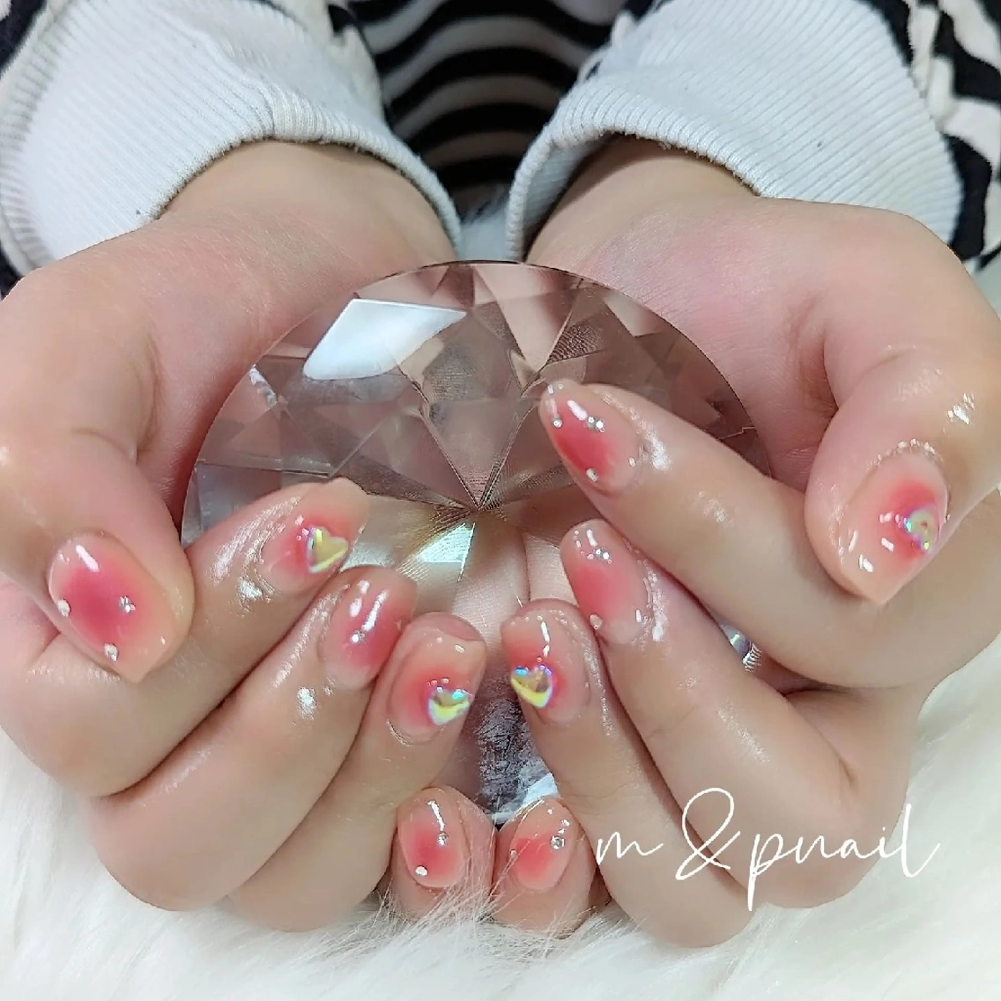 ネイル チークネイル m&pPrivate nailsalonのネイルデザイン