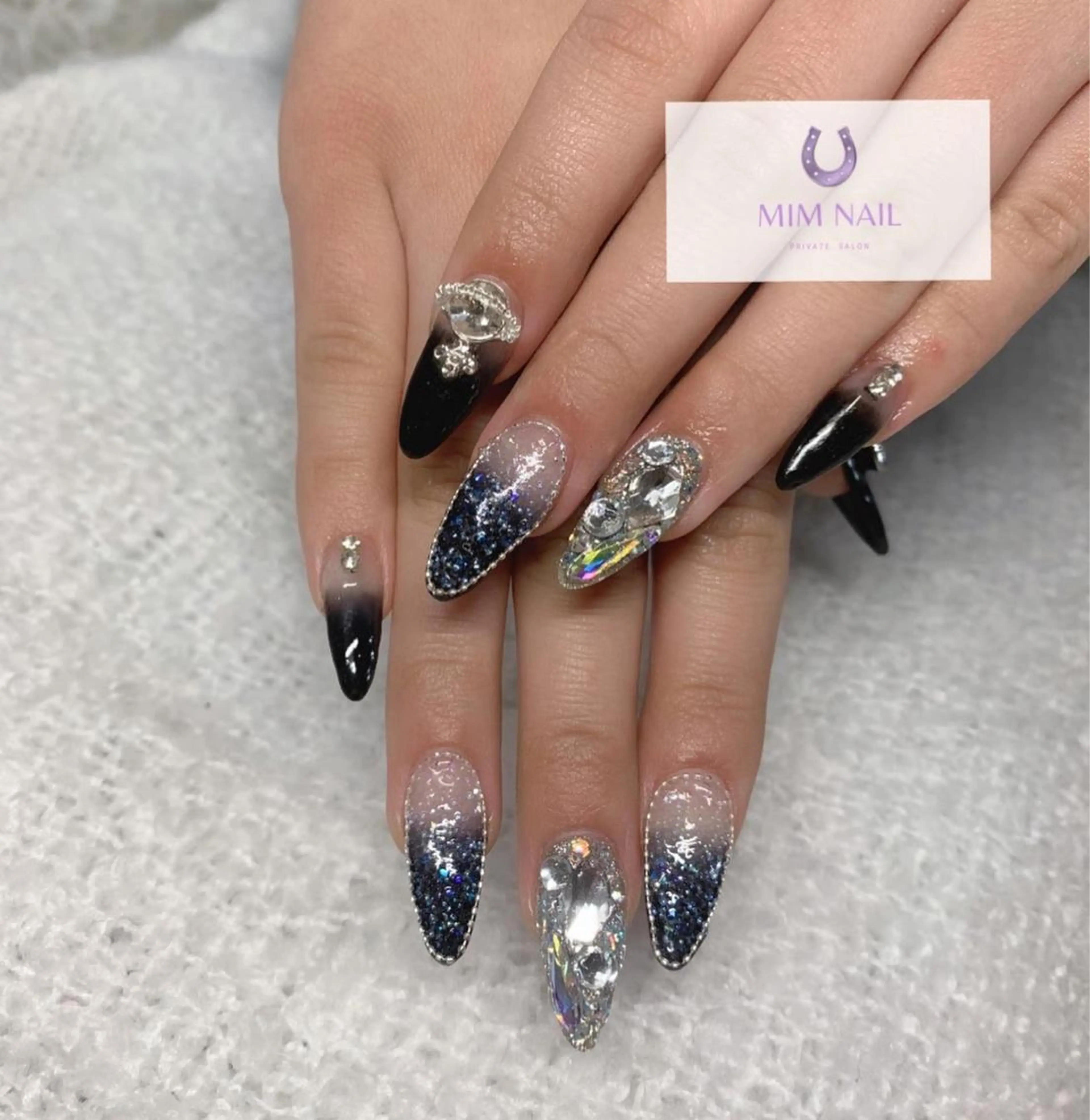 ネイル オーロラネイル 韓国ネイル スカルプネイル ワンホンネイル *･*MIMnail 1号店･*:･*のネイルデザイン