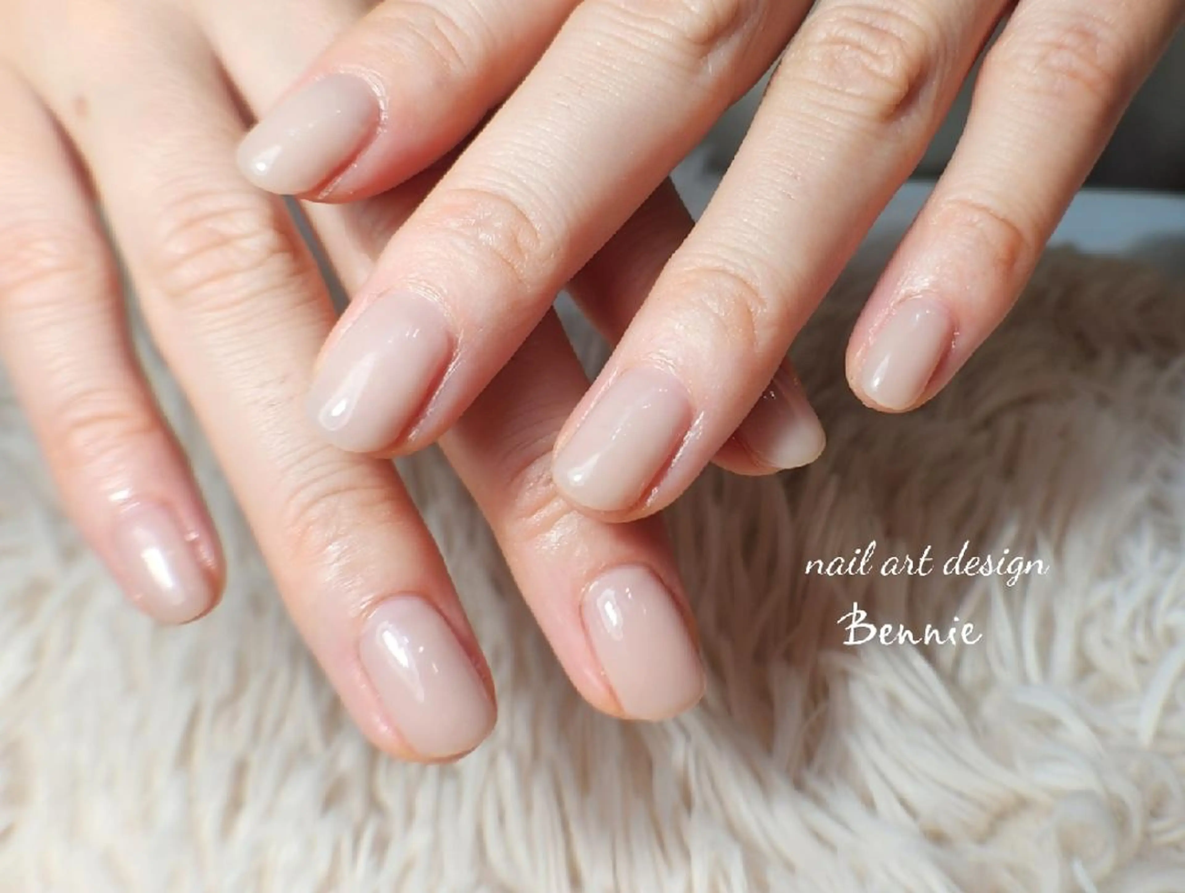 ネイル シンプルネイル ハンドネイル   BENNIEのネイルデザイン