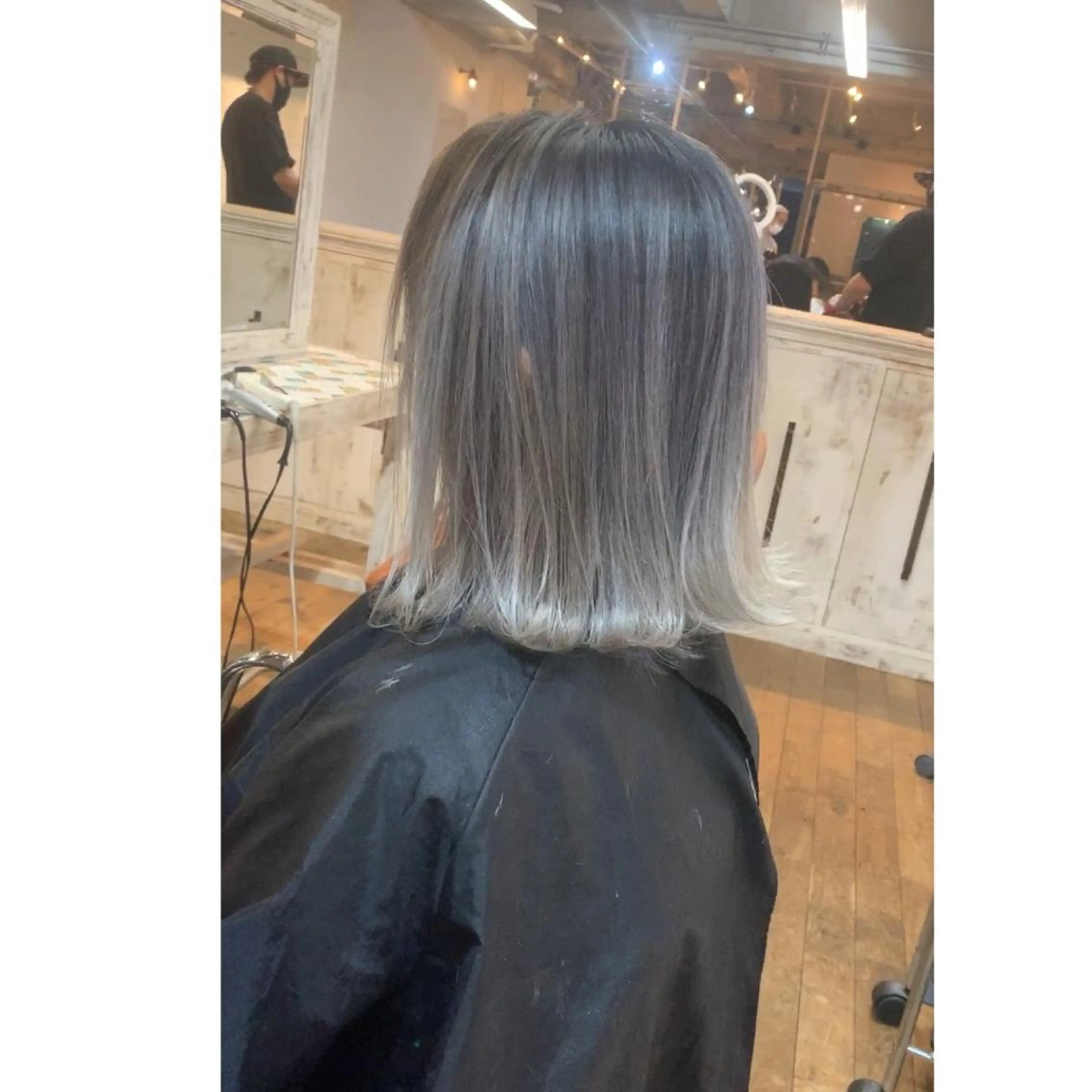 カラー バレイヤージュ ベージュカラー ブリーチ ブロンド ハイトーンカラー カット ヘアカラー トリートメント beyond所属・be yondのヘアスタイル