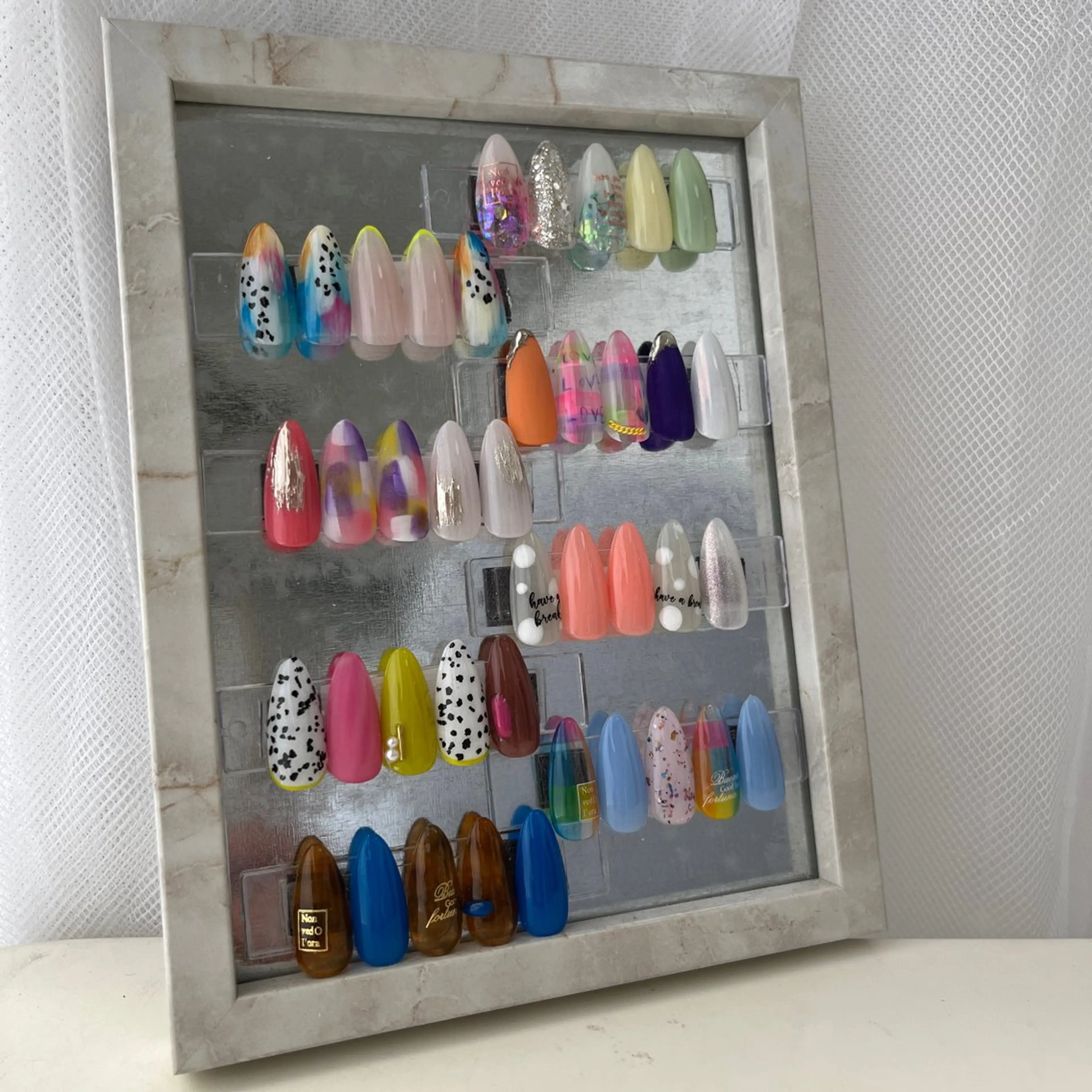 ネイル 城東区ネイルサロン carpediemのネイルデザイン